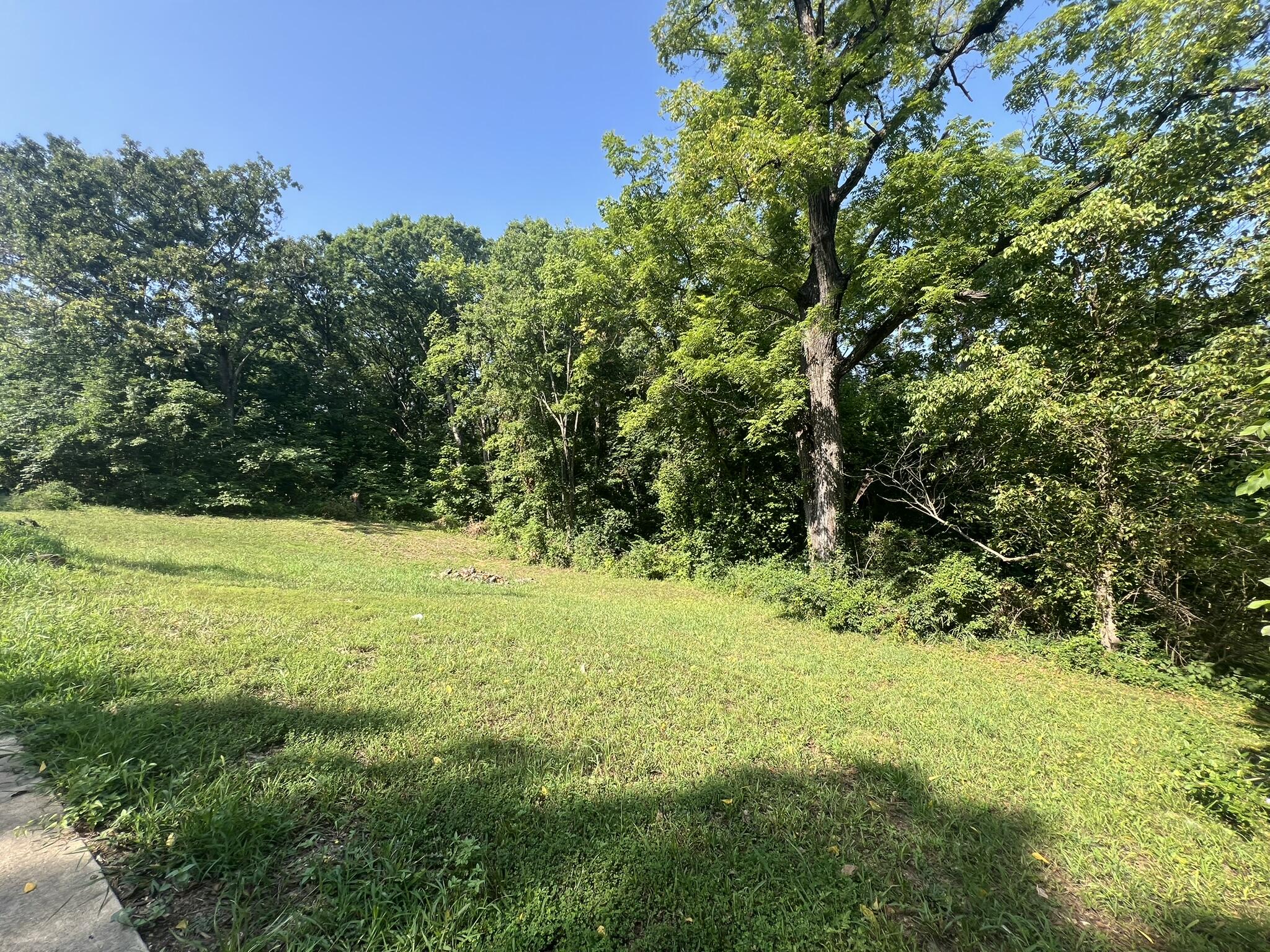 505 South Aid Avenue Property Photo 6