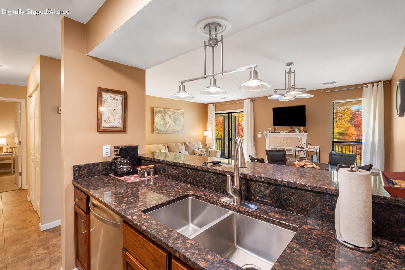 246 Turnberry Drive 1 Property Photo 18