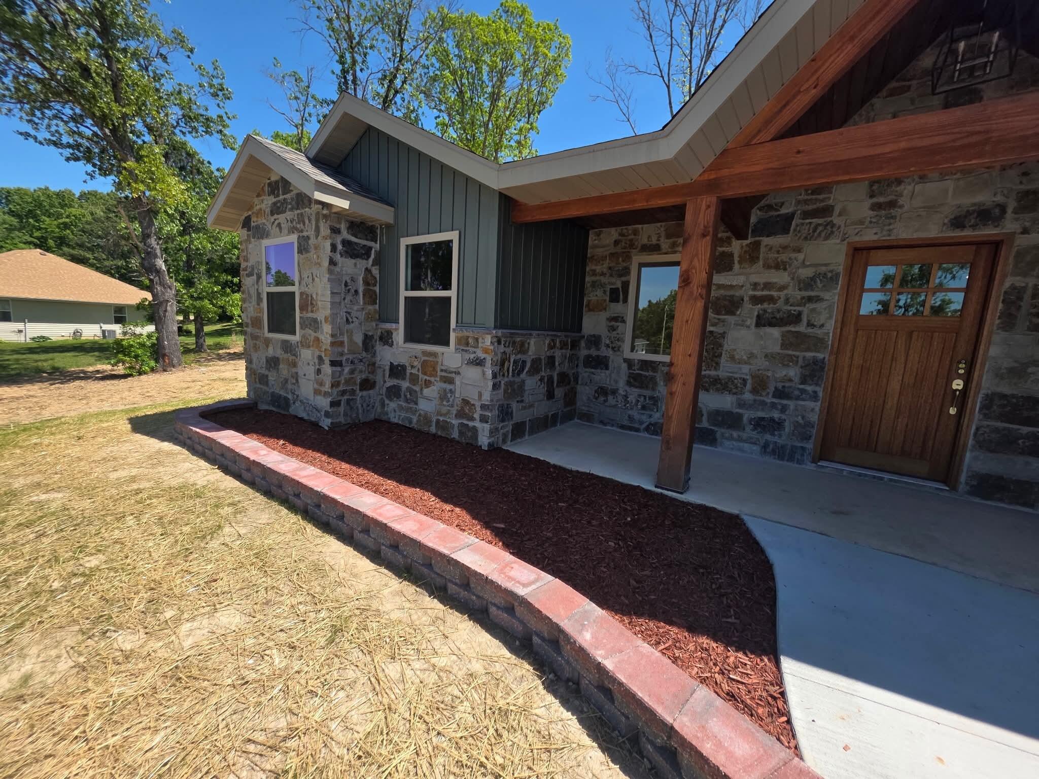 201 Juniper Avenue Property Photo 4