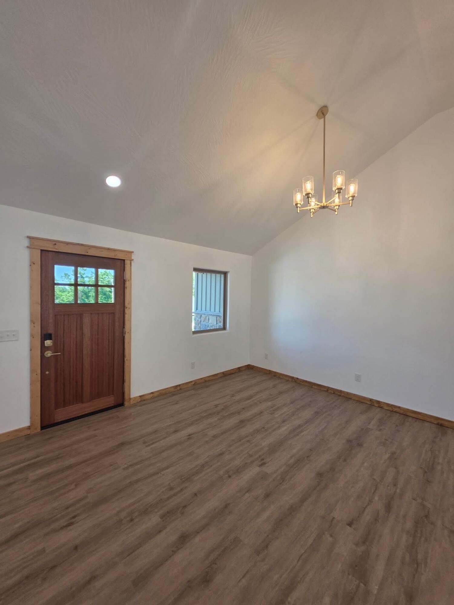 201 Juniper Avenue Property Photo 14