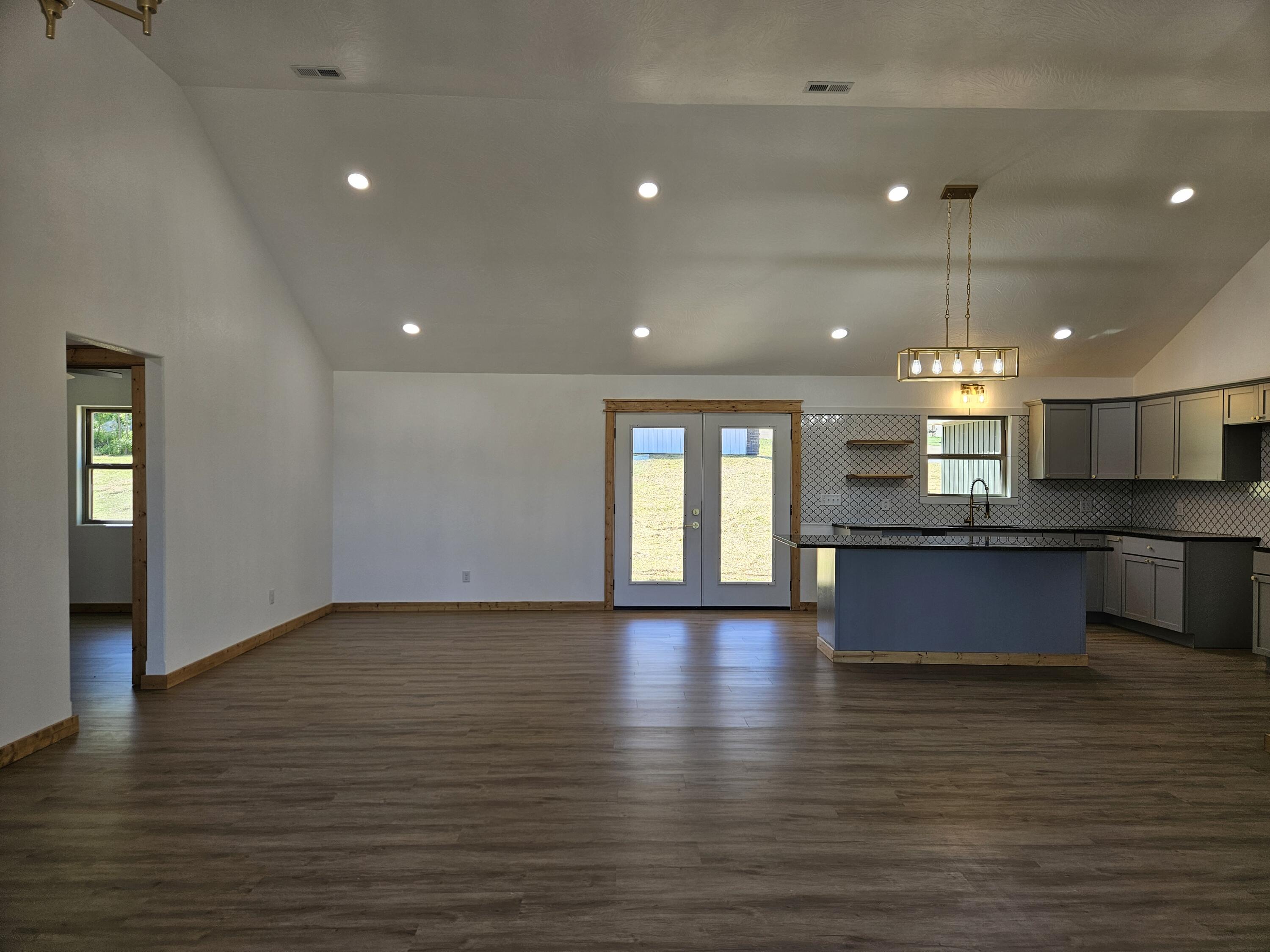 201 Juniper Avenue Property Photo 15