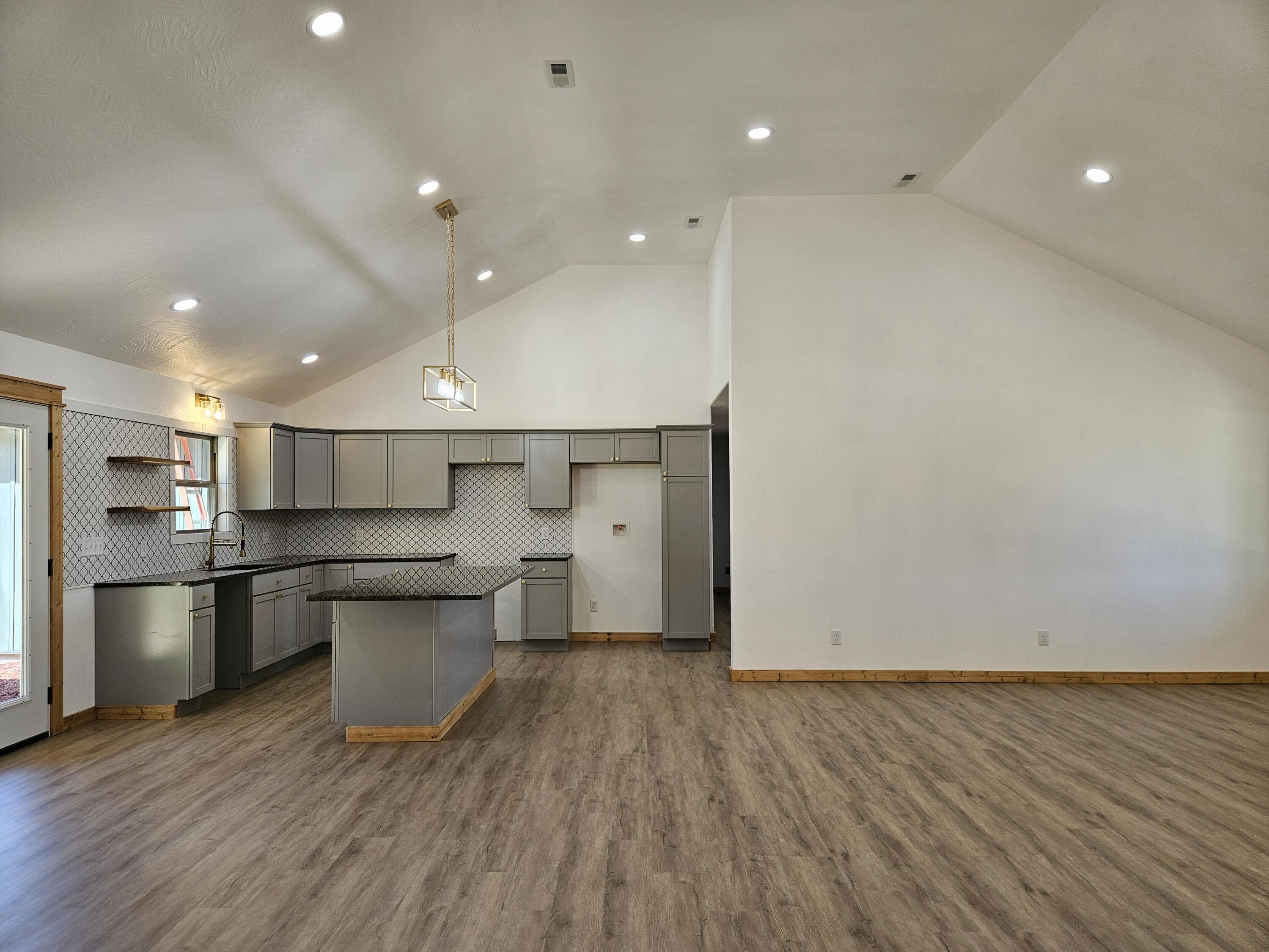 201 Juniper Avenue Property Photo 18