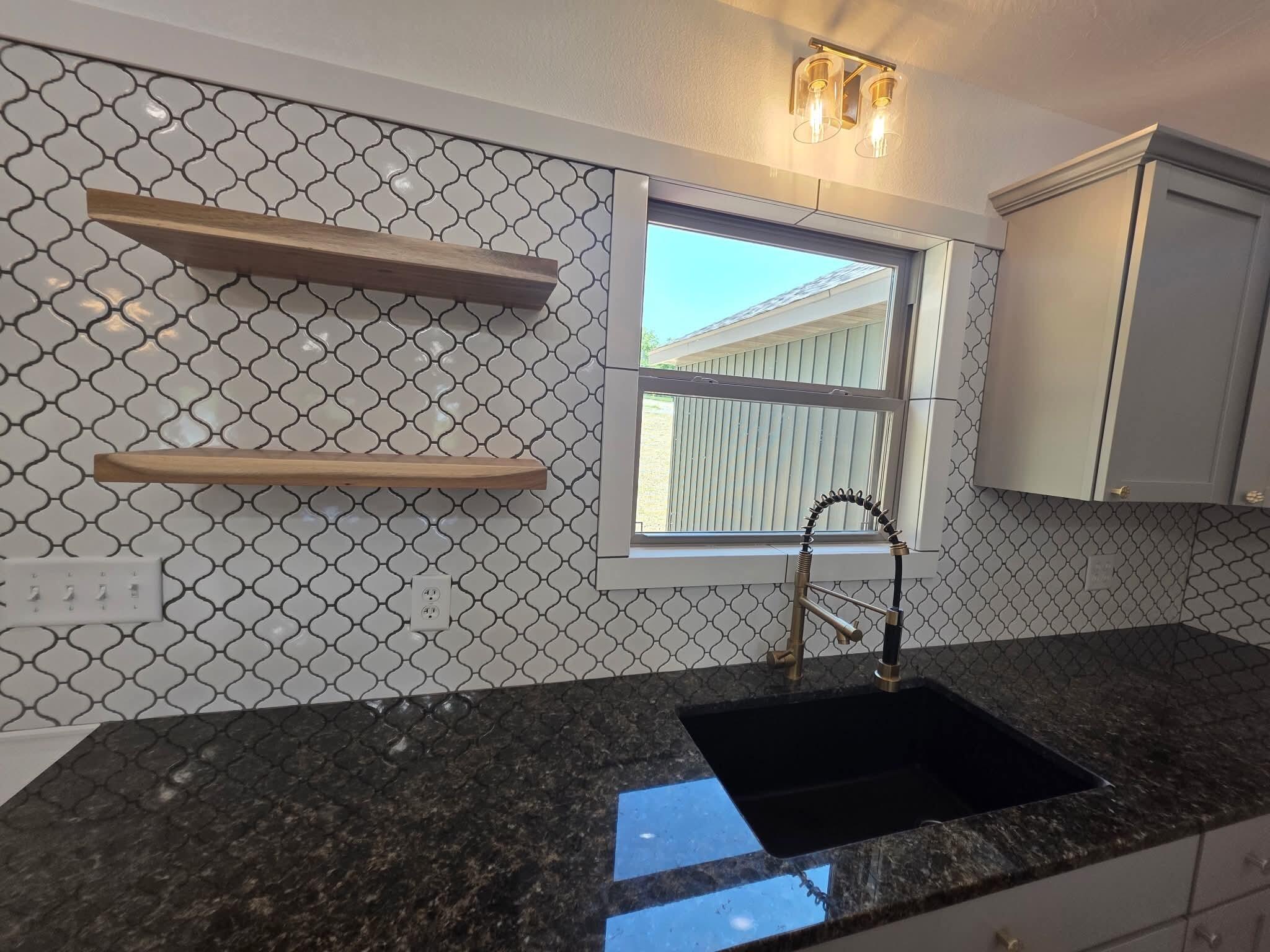 201 Juniper Avenue Property Photo 28