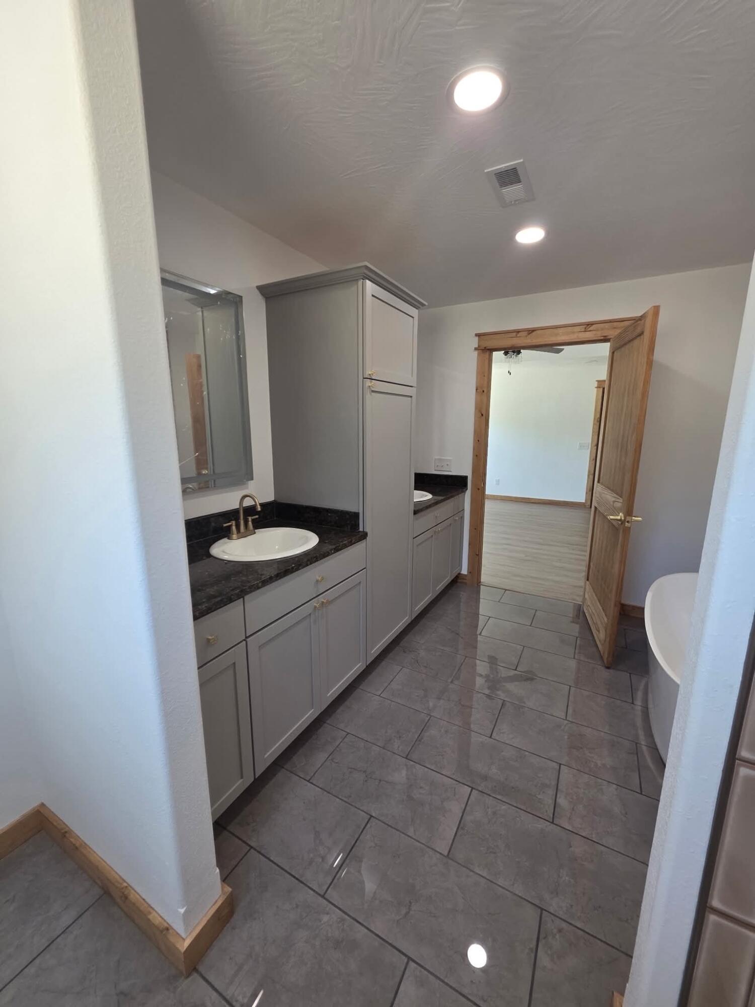 201 Juniper Avenue Property Photo 47