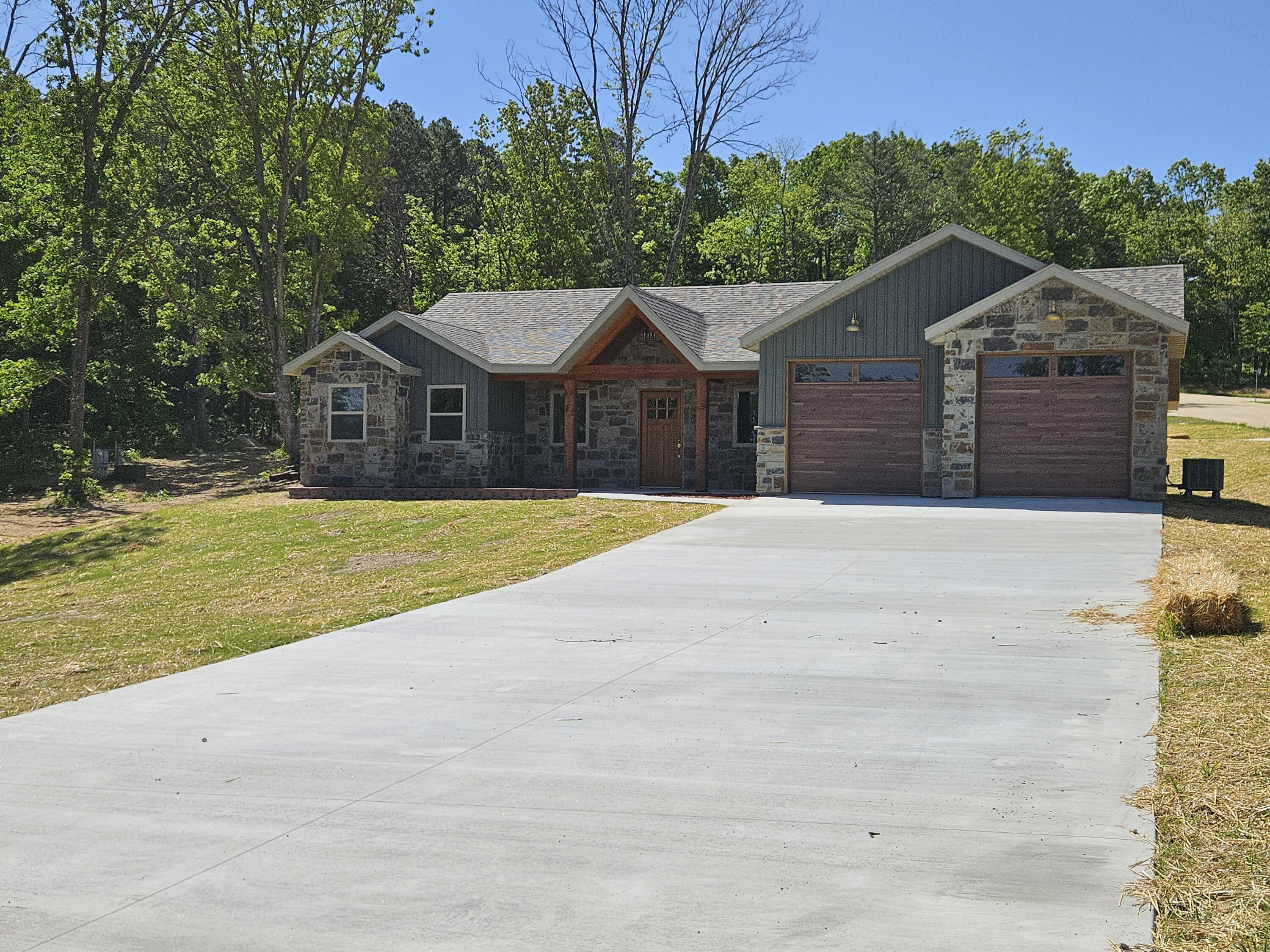 201 Juniper Avenue Property Photo 54