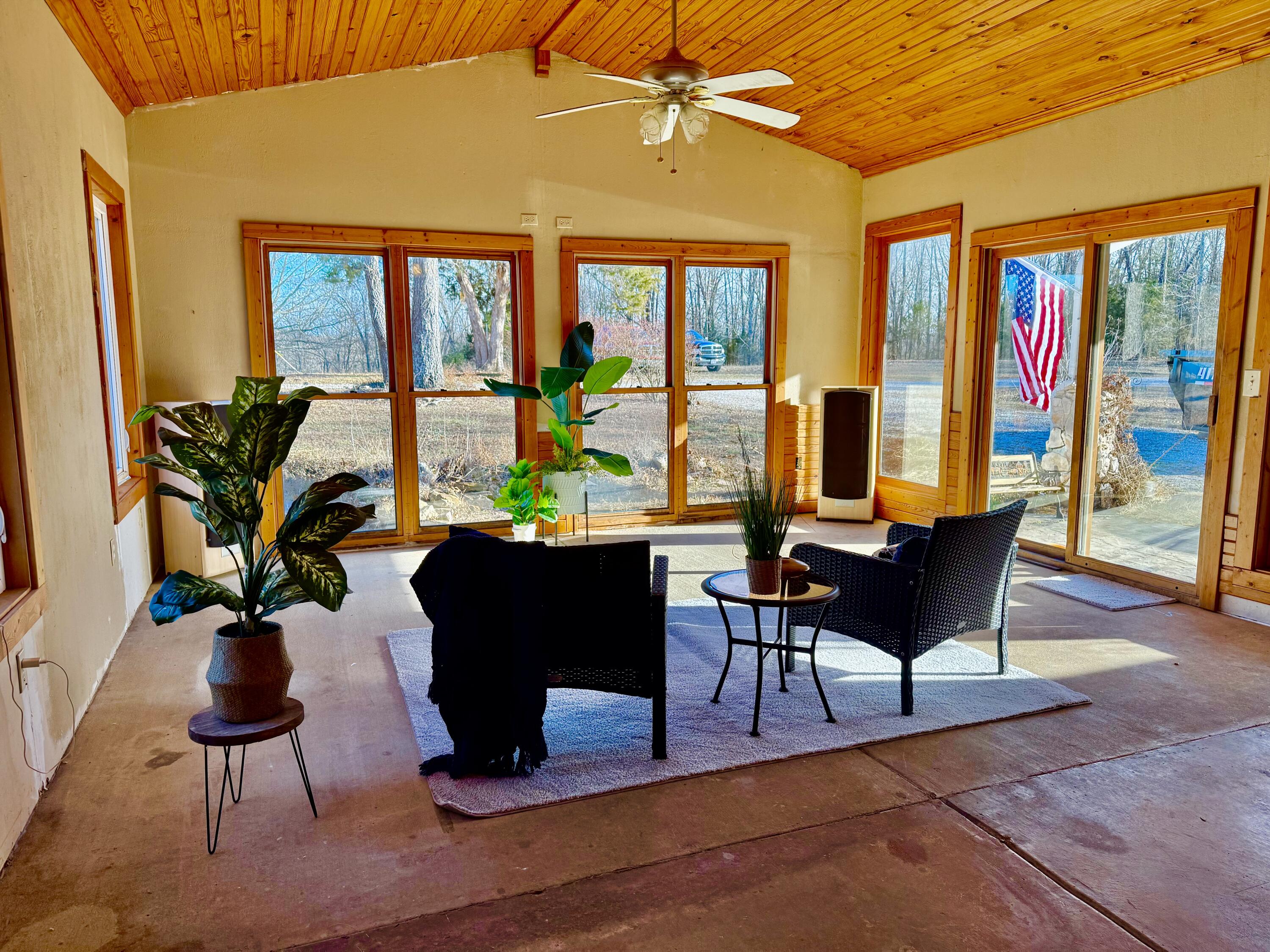 209 County Road 124 Property Photo 15