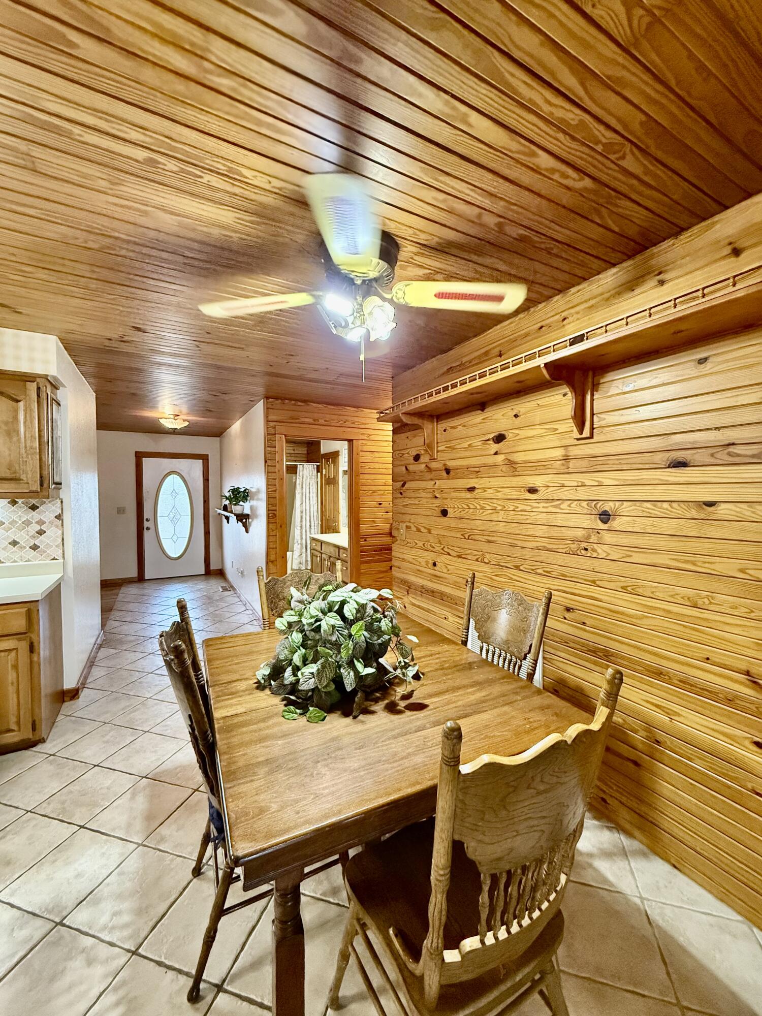 209 County Road 124 Property Photo 23