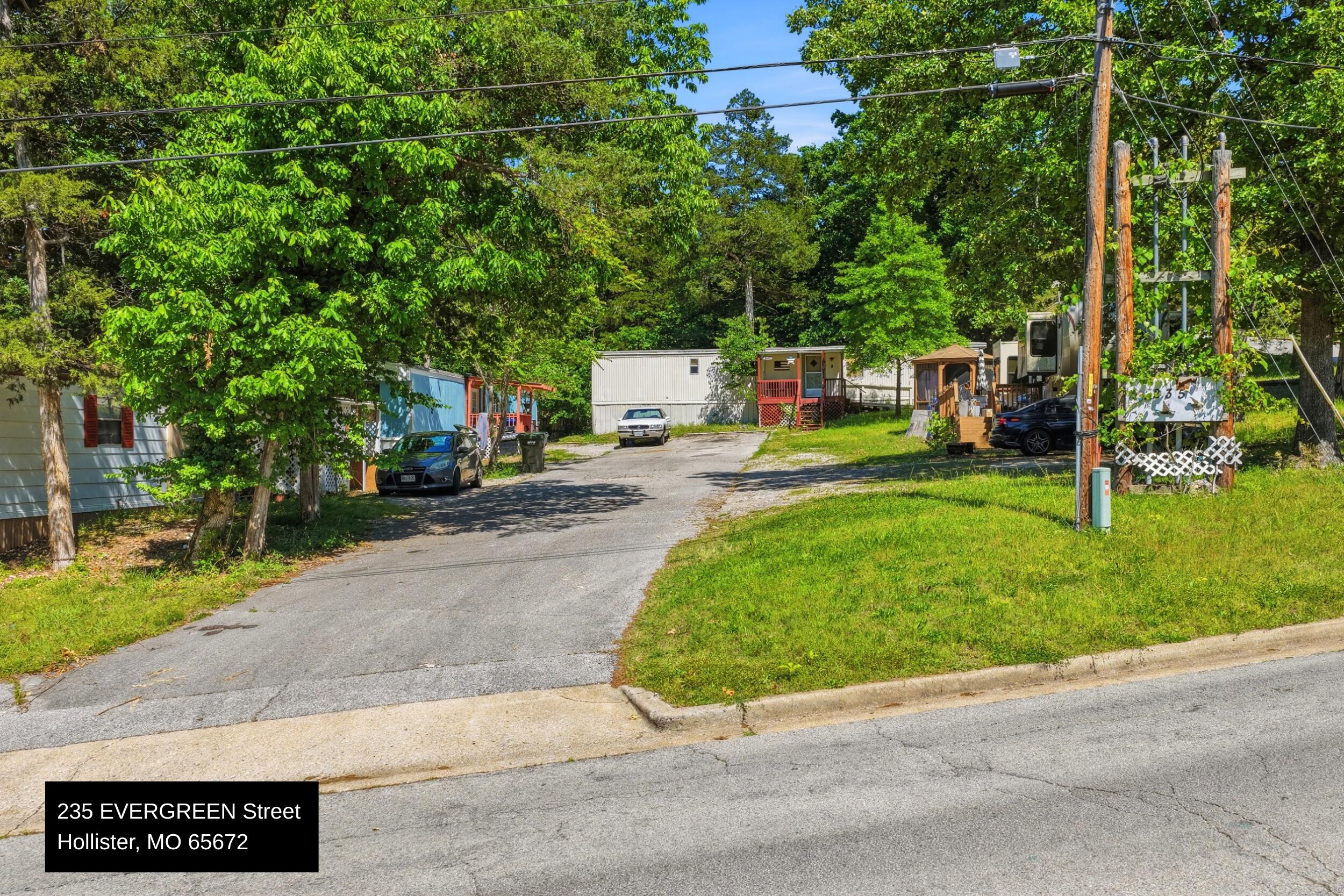 235 Evergreen Avenue A Property Photo 13
