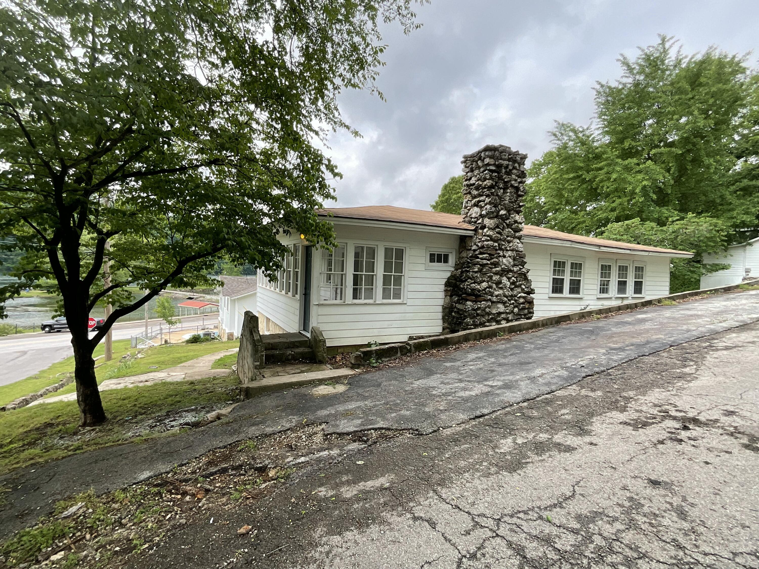 2896 State Highway 176 Property Photo 48