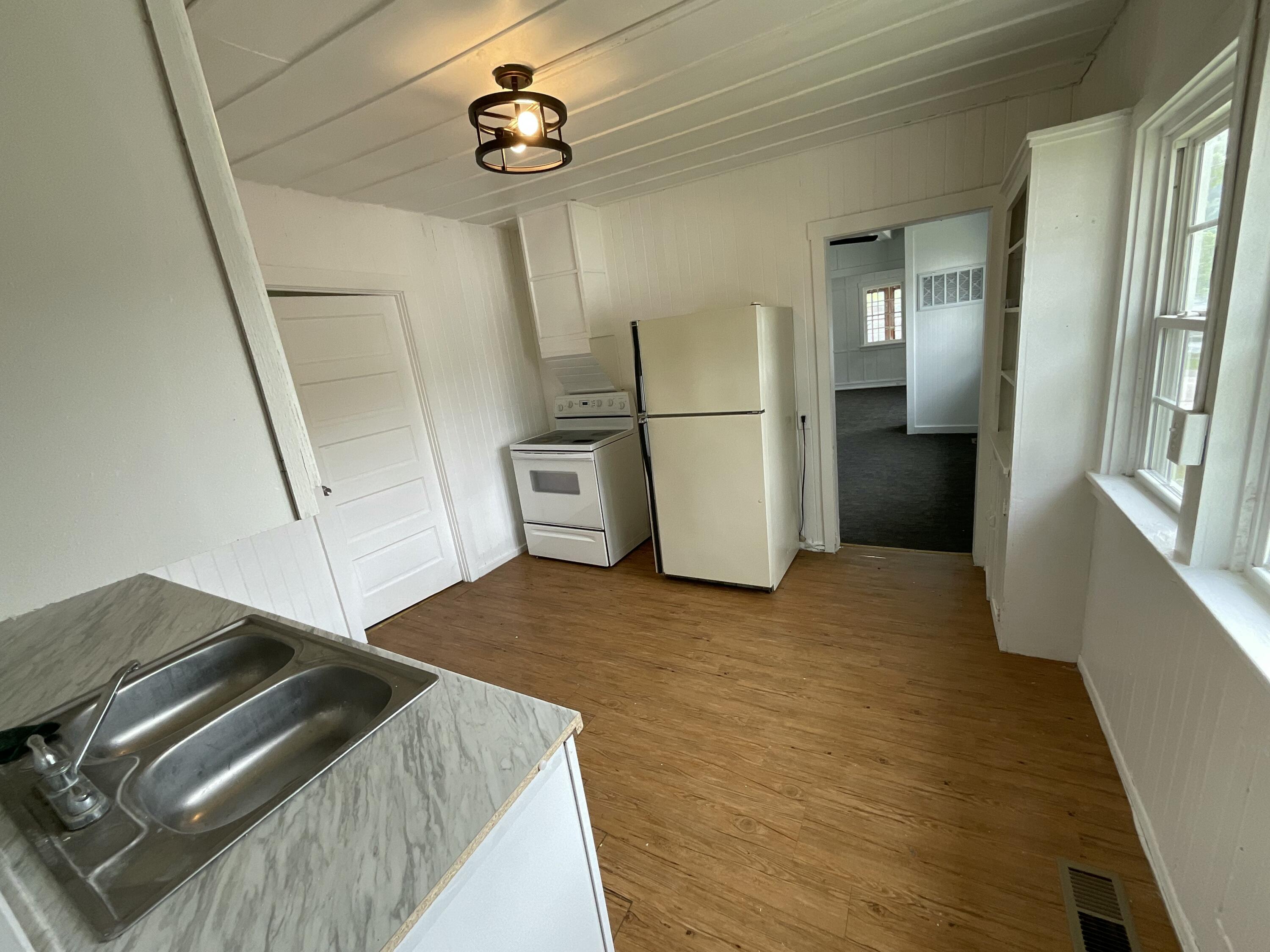 2896 State Highway 176 Property Photo 49
