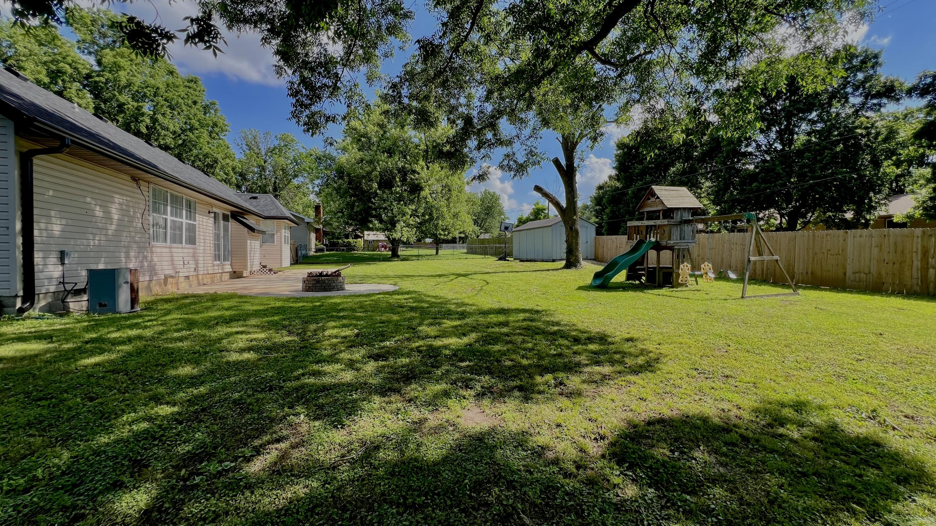 603 Lakeview Drive Property Photo 7