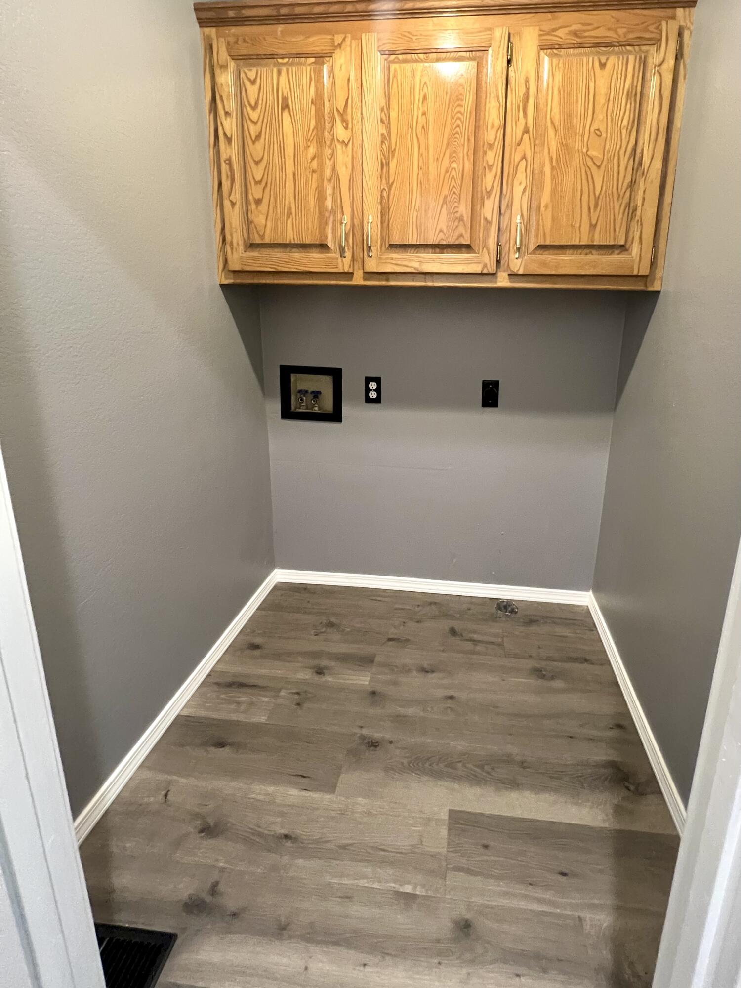 603 Lakeview Drive Property Photo 18