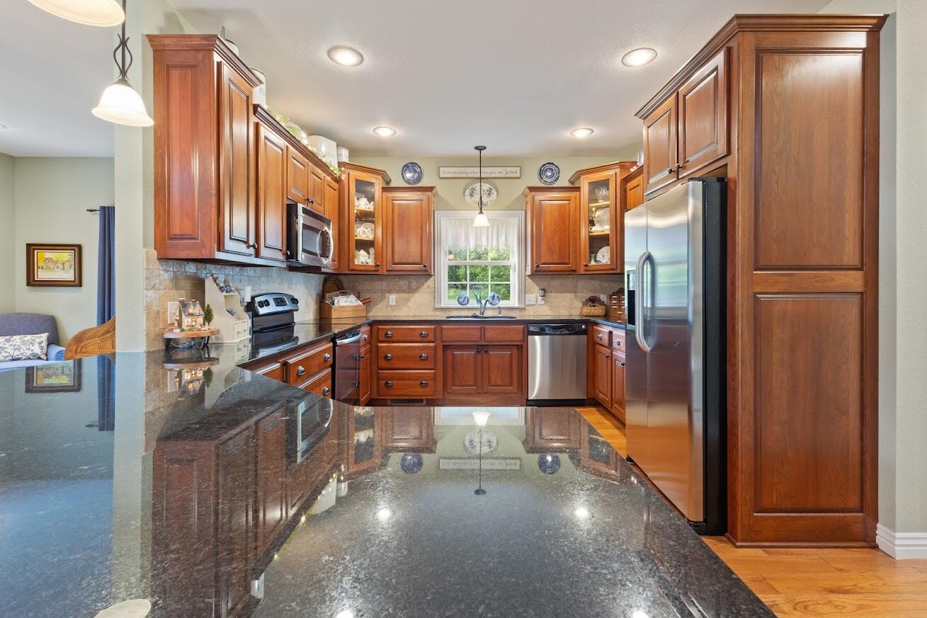 204 Mcfarland Avenue Property Photo 6