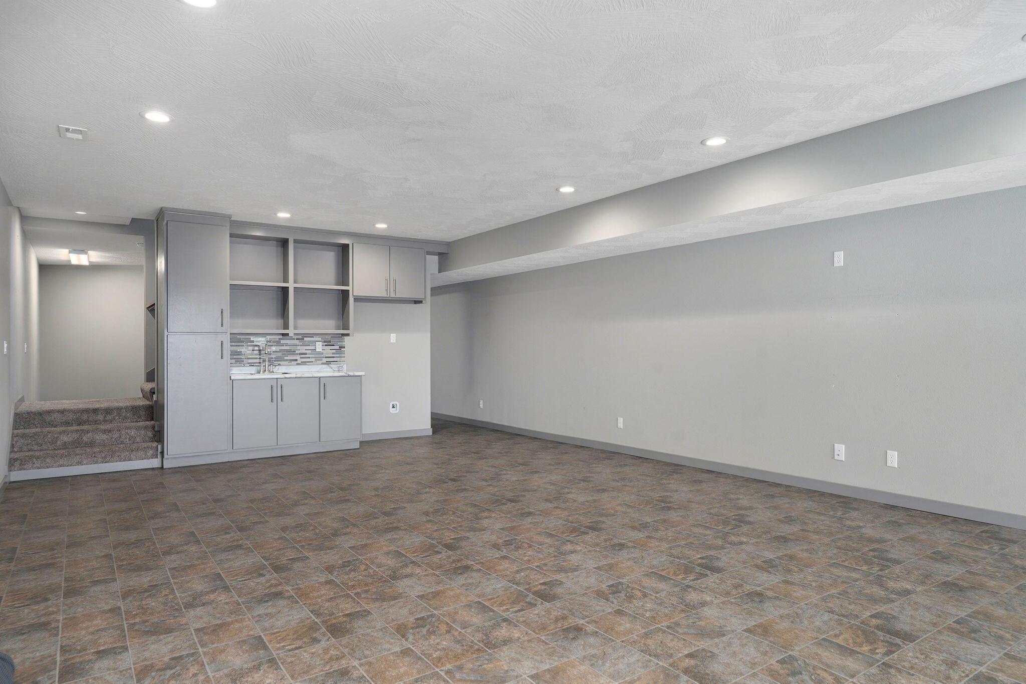 218 South 9th Avenue Property Photo 45