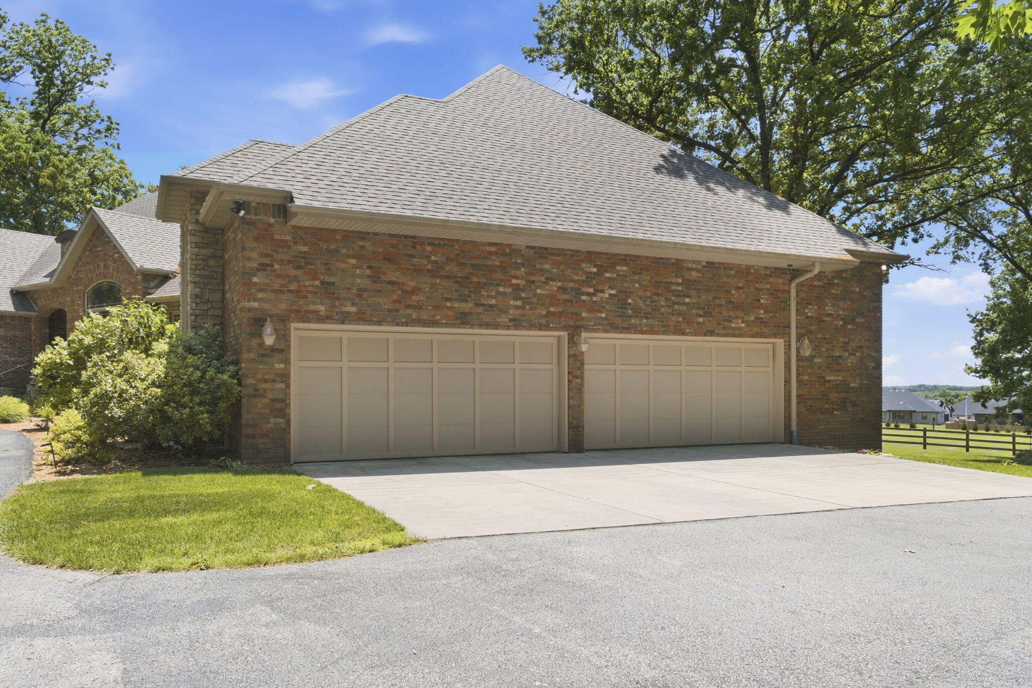 2262 North Polo Lane Property Photo 6