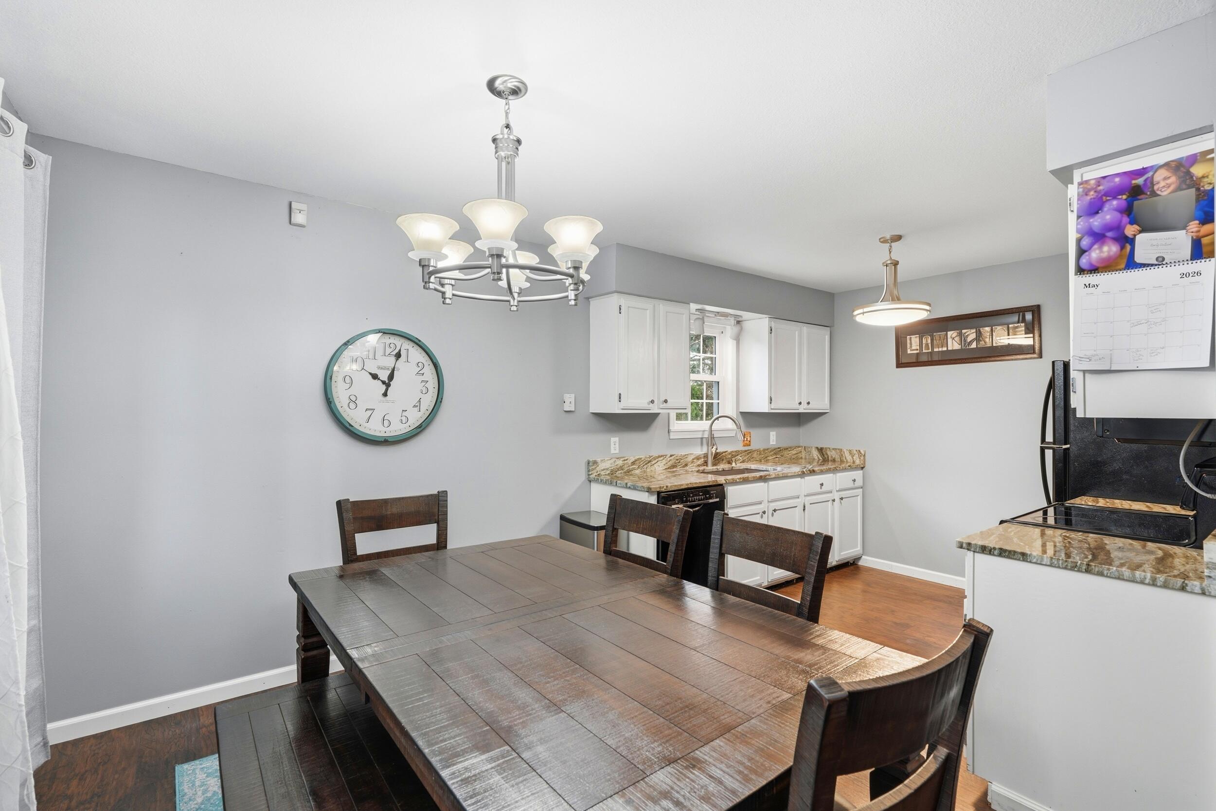 129 Lancashire Drive Property Photo 12