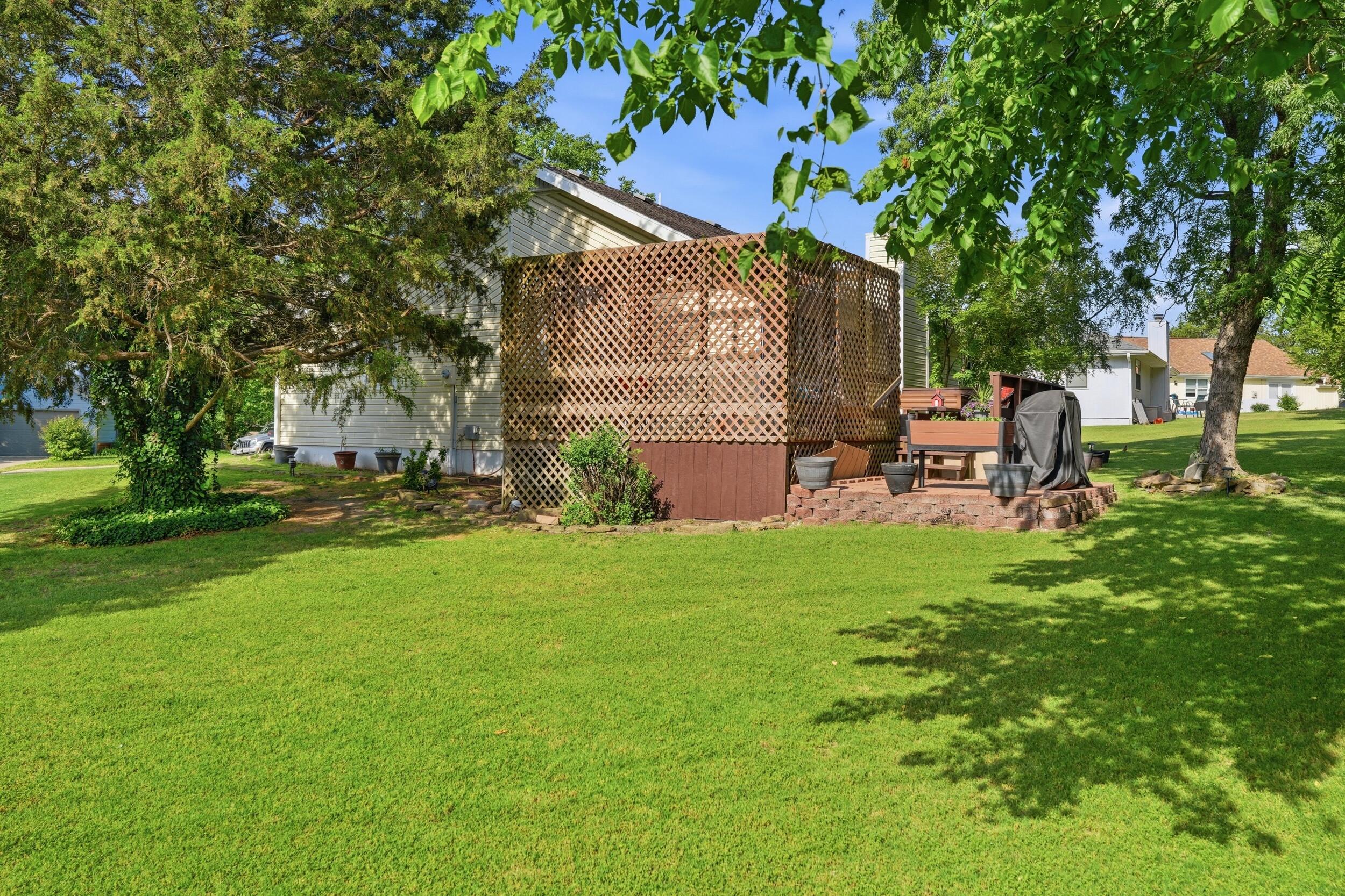 129 Lancashire Drive Property Photo 24