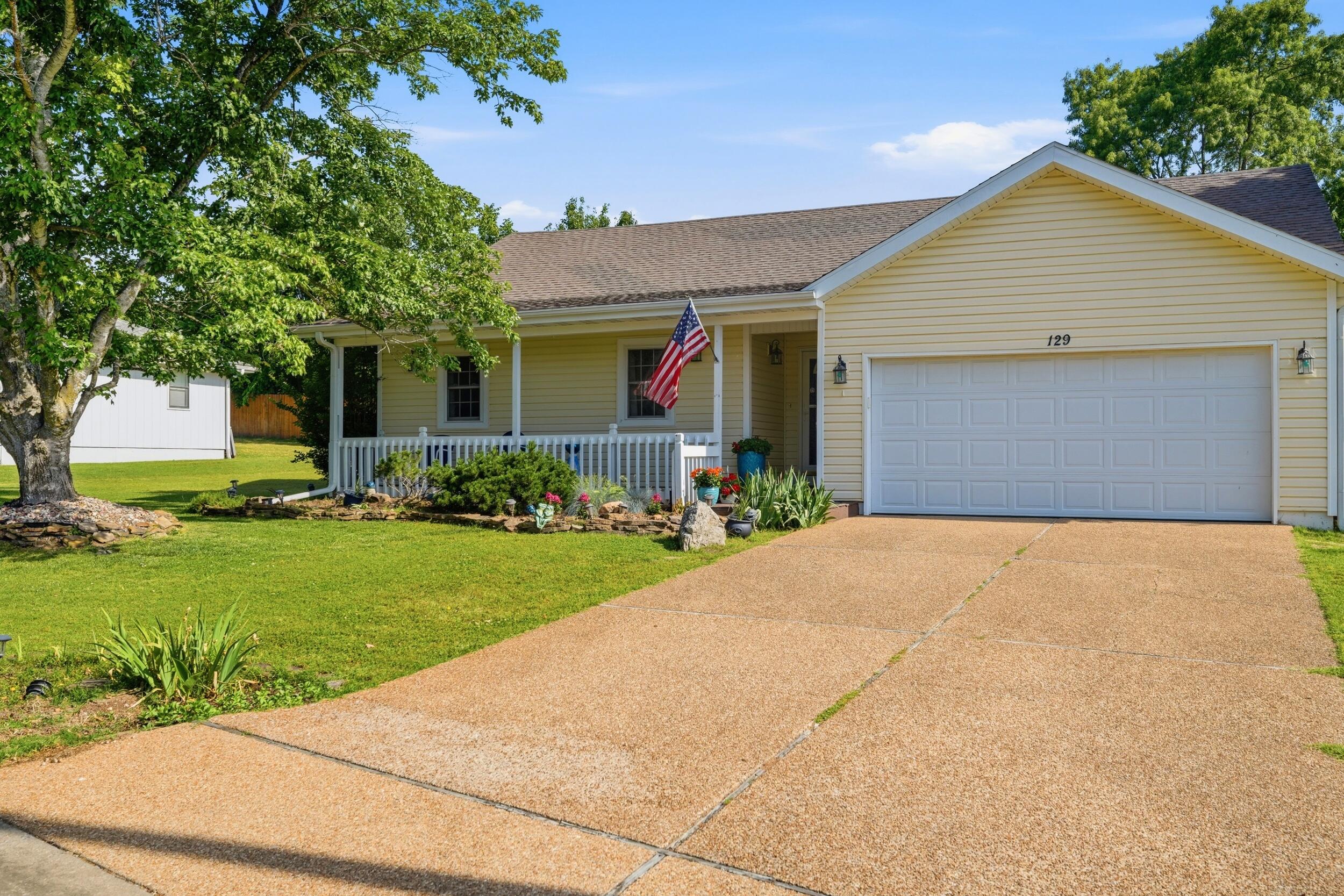 129 Lancashire Drive Property Photo 38
