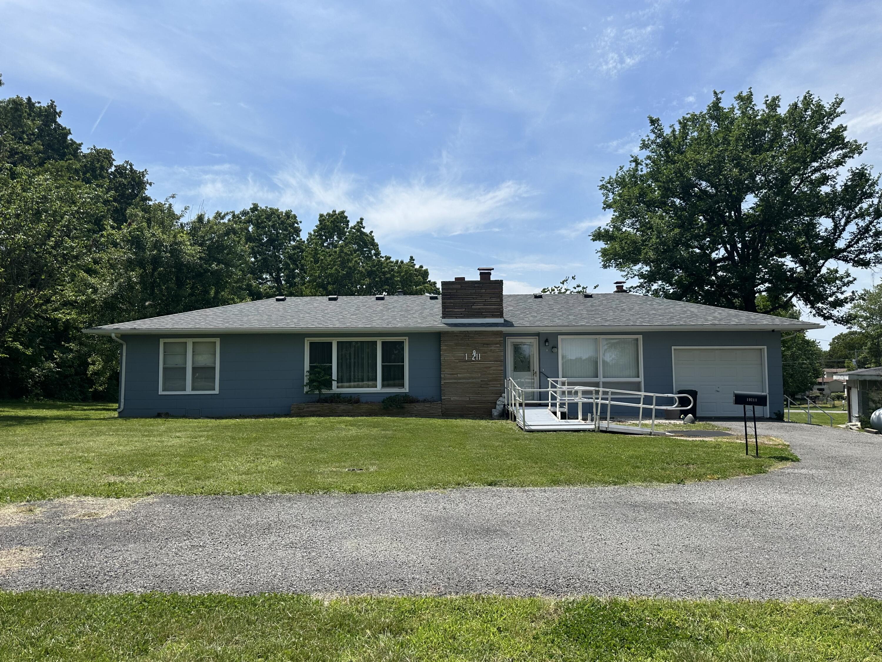 19211 State Highway 112 Property Photo 1