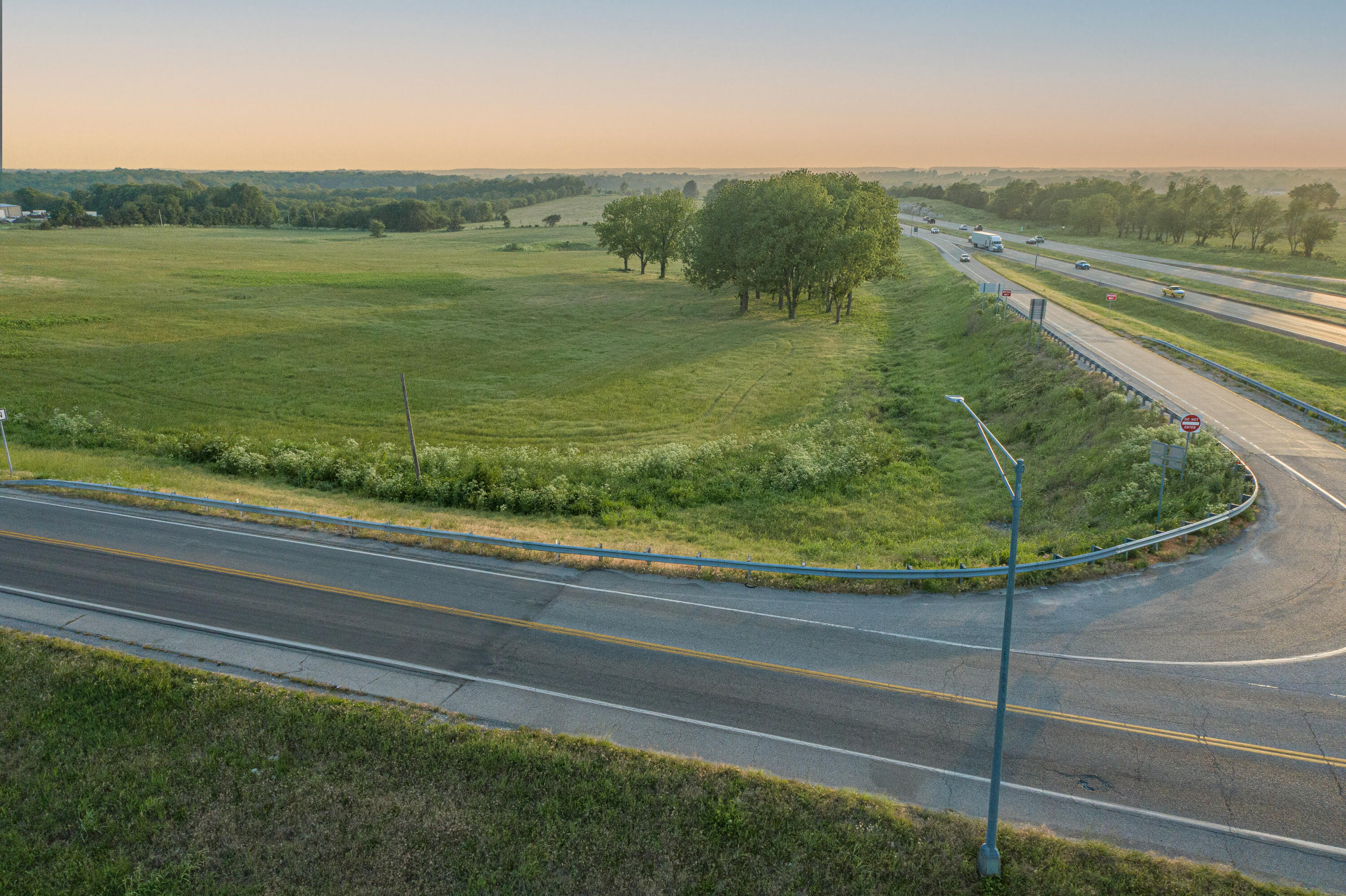 000 South State Highway N Property Photo 3