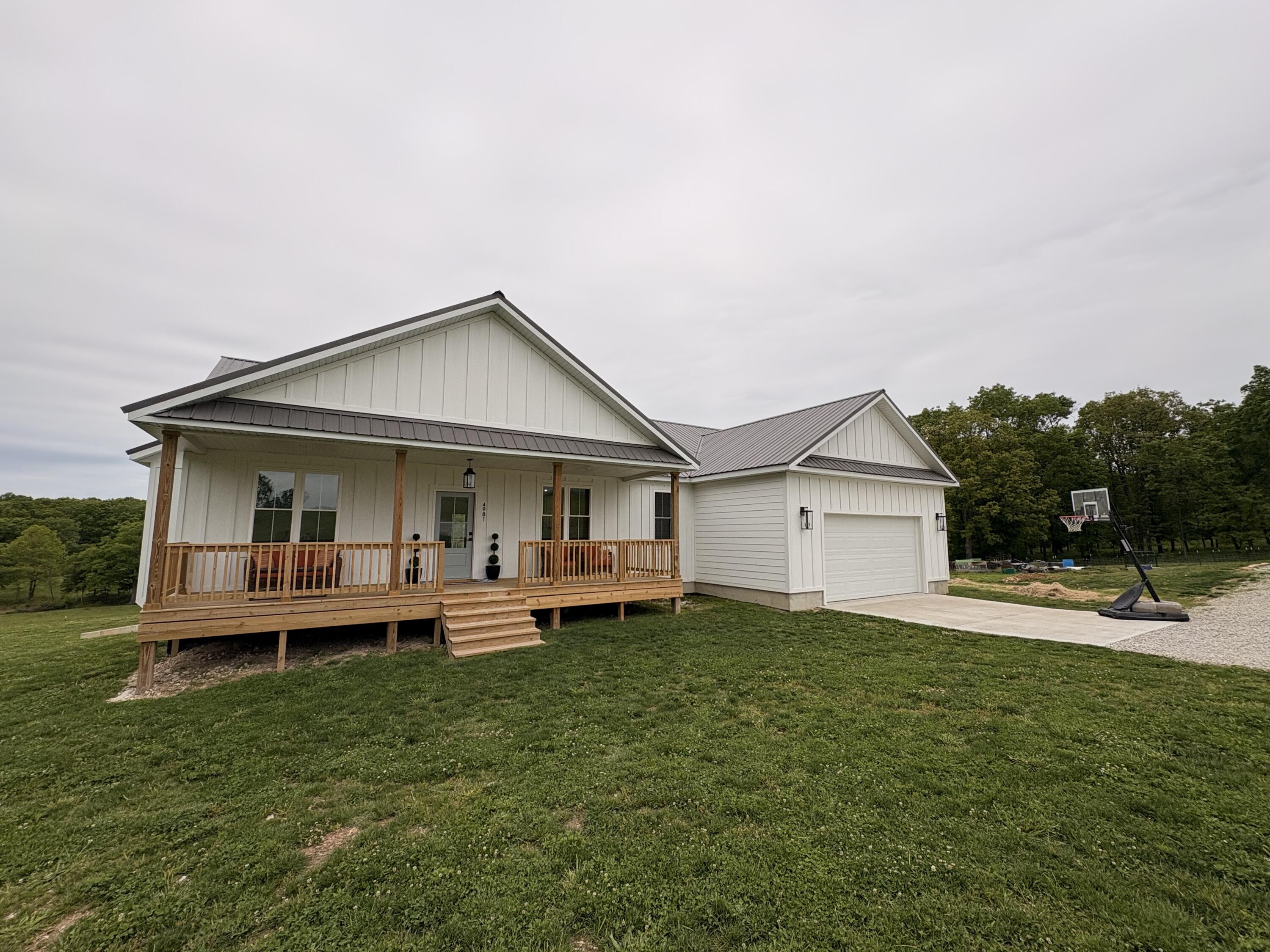 4981 Highway Mm Property Photo 4