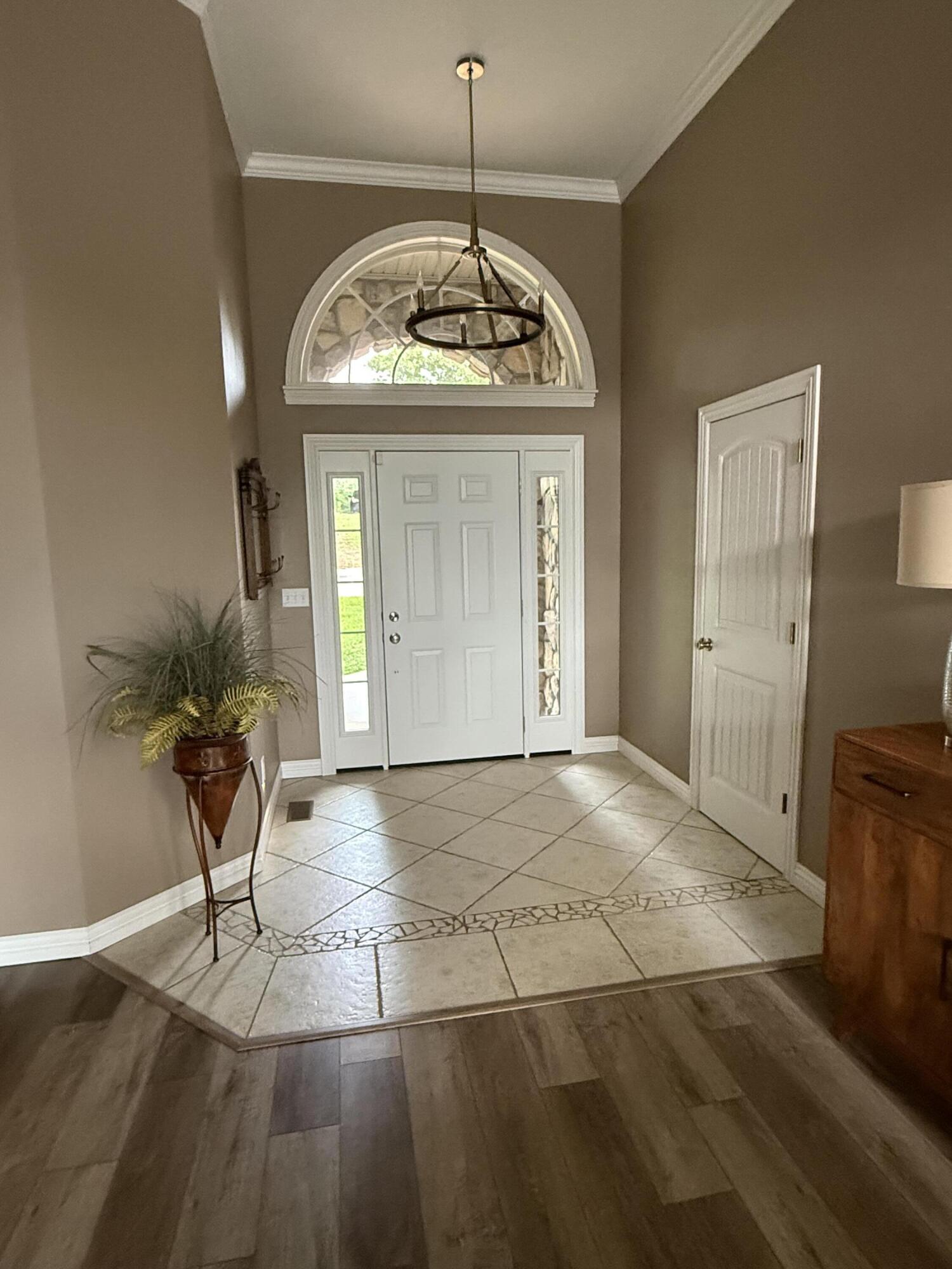 813 Roundup Property Photo 4