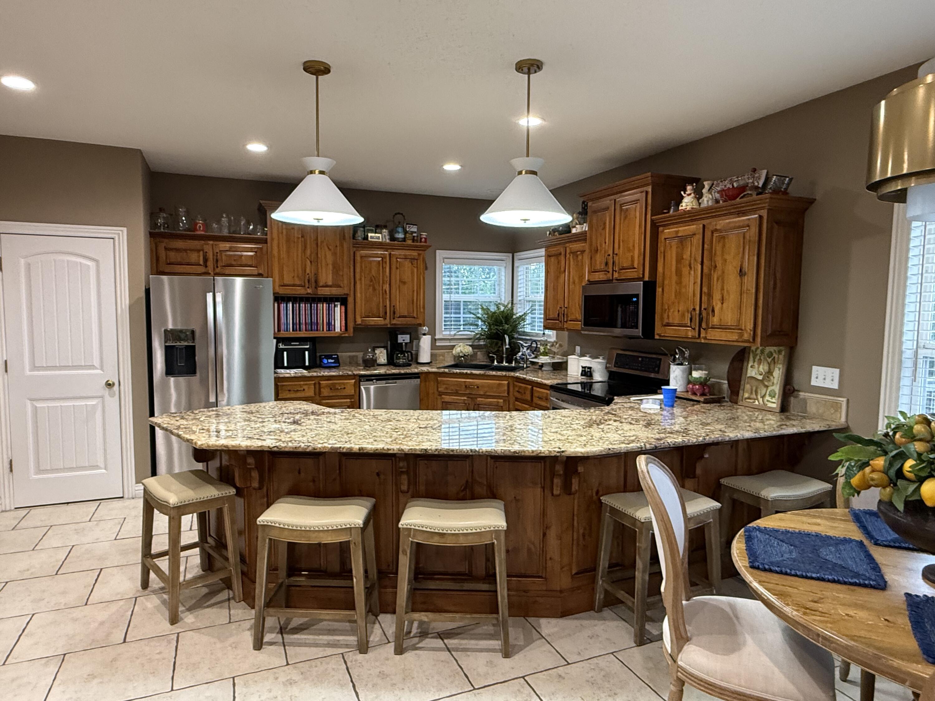 813 Roundup Property Photo 11
