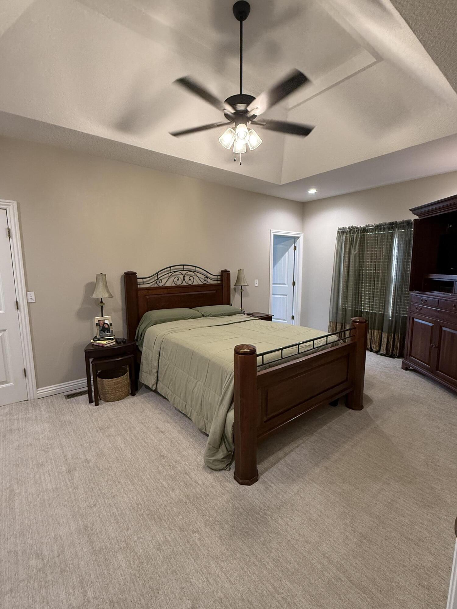 813 Roundup Property Photo 17