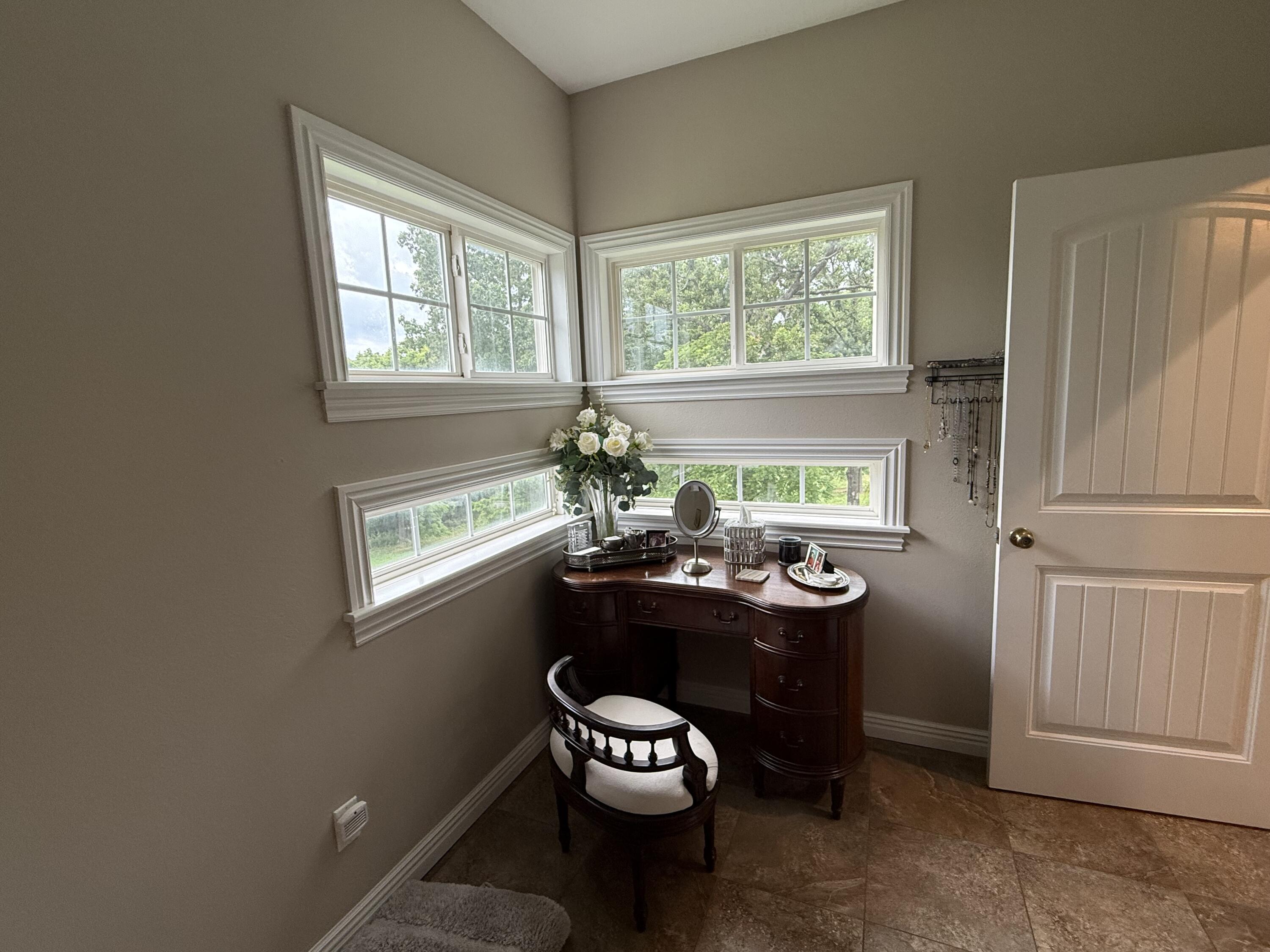 813 Roundup Property Photo 21