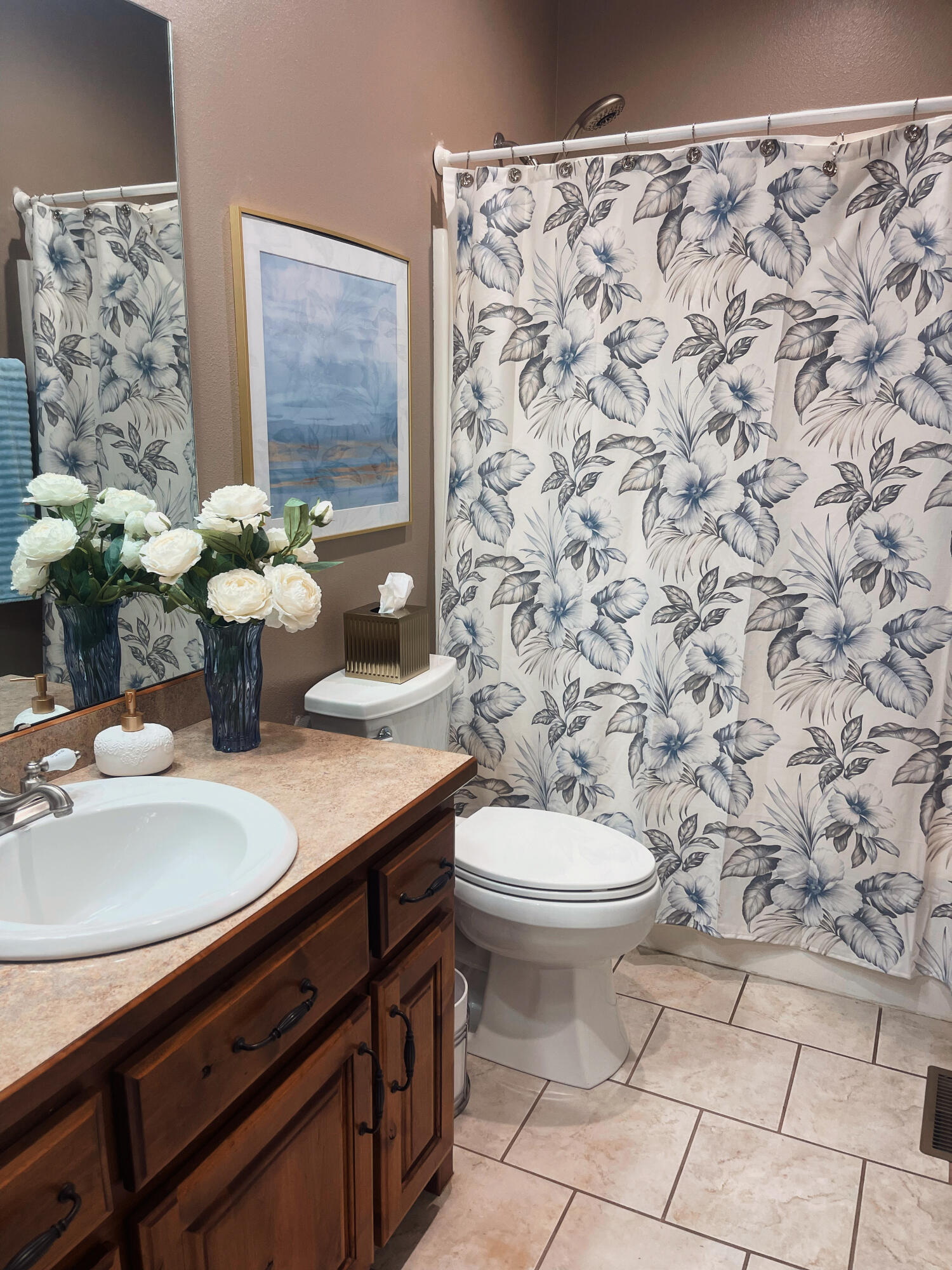 813 Roundup Property Photo 24