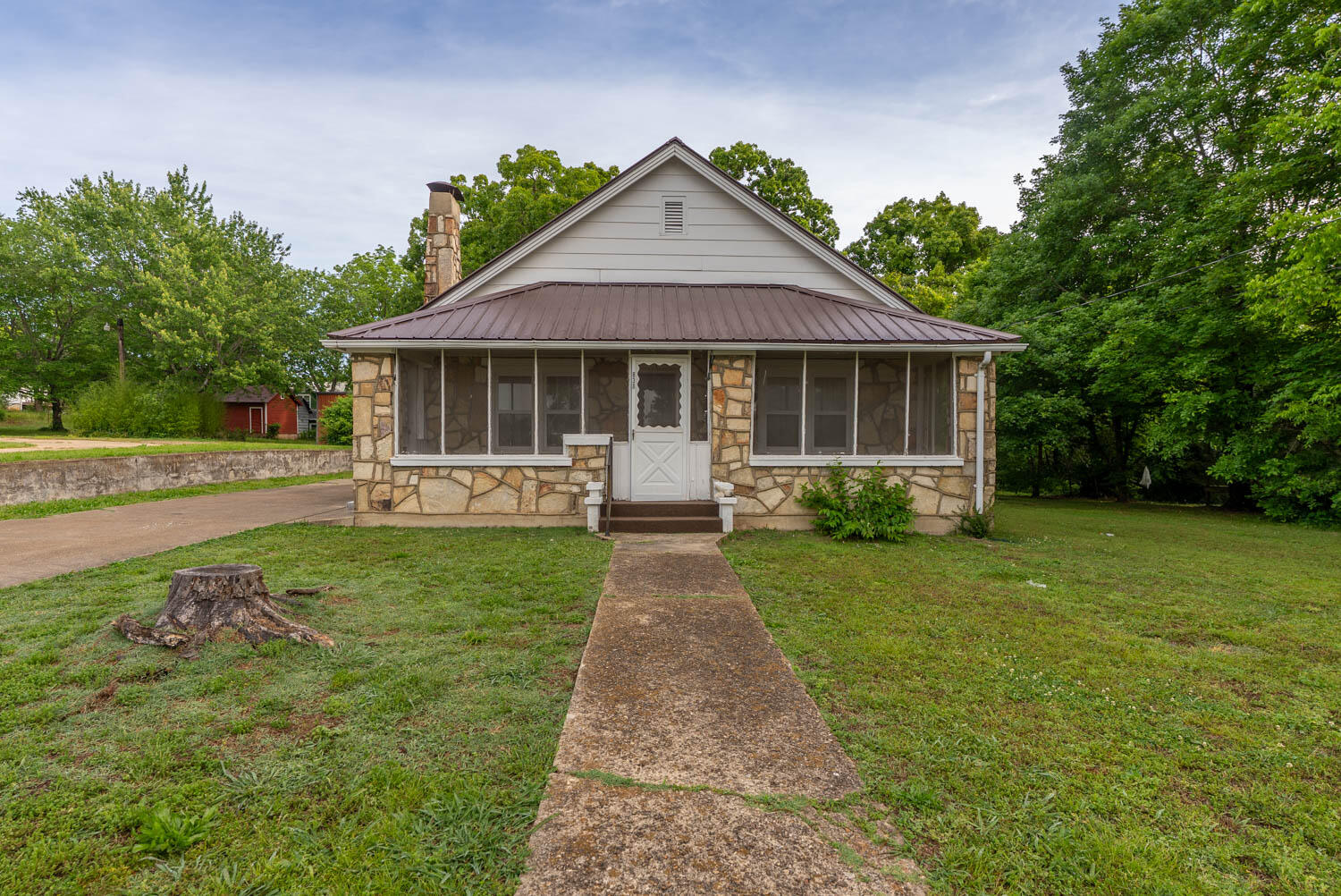 838 Chestnut Street Property Photo 7