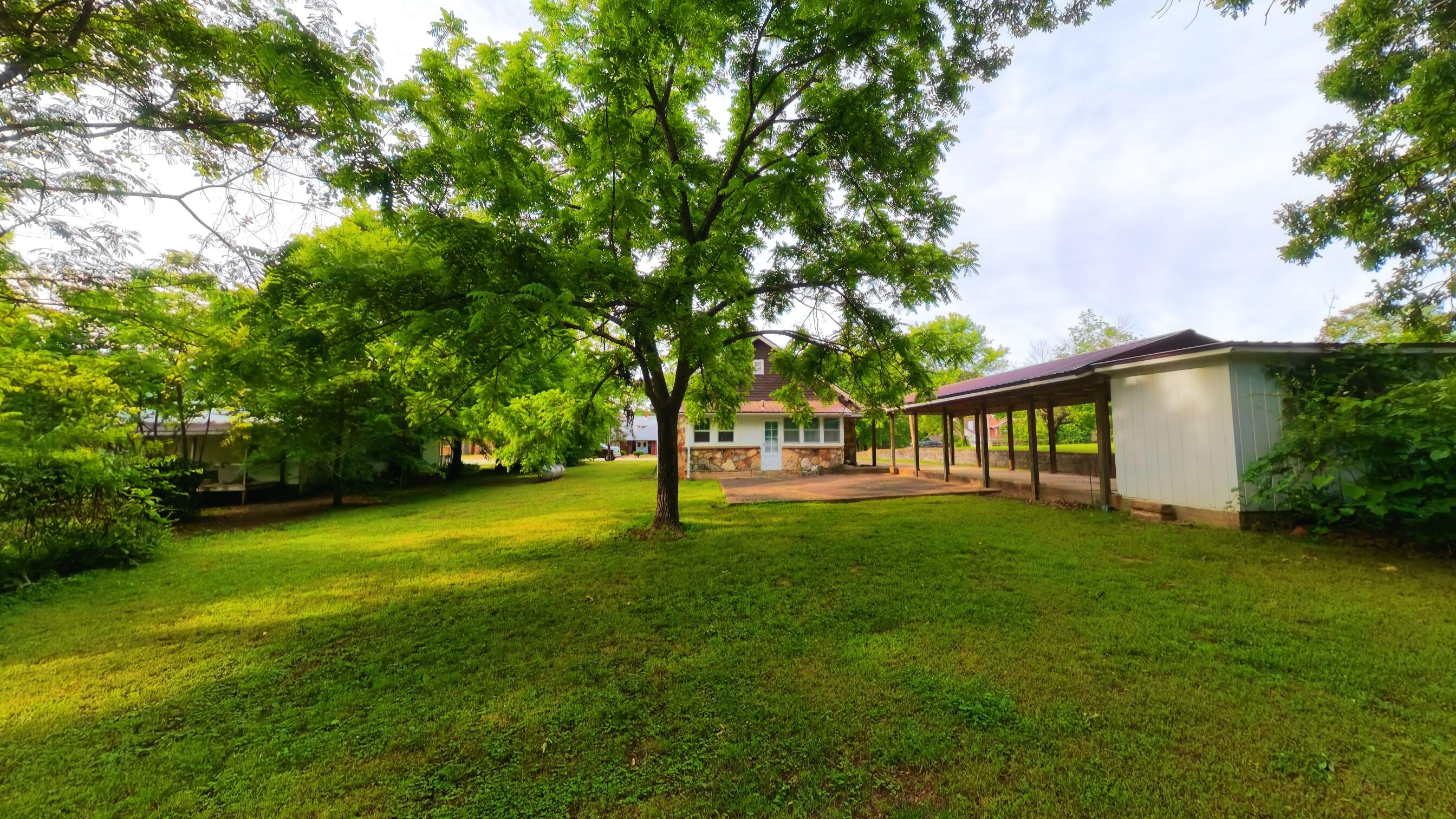 838 Chestnut Street Property Photo 41