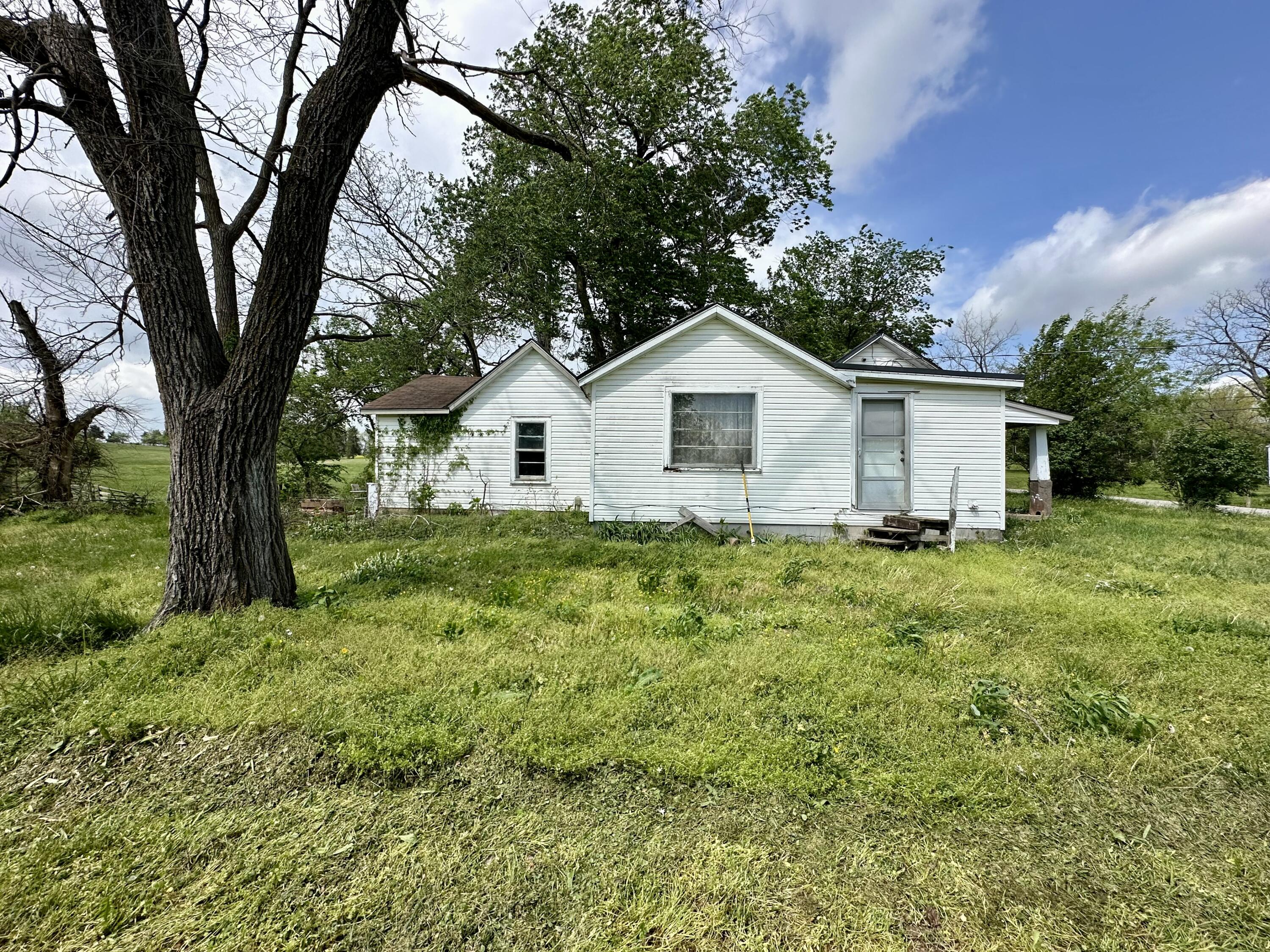 308 Pine Grove Road Property Photo 2