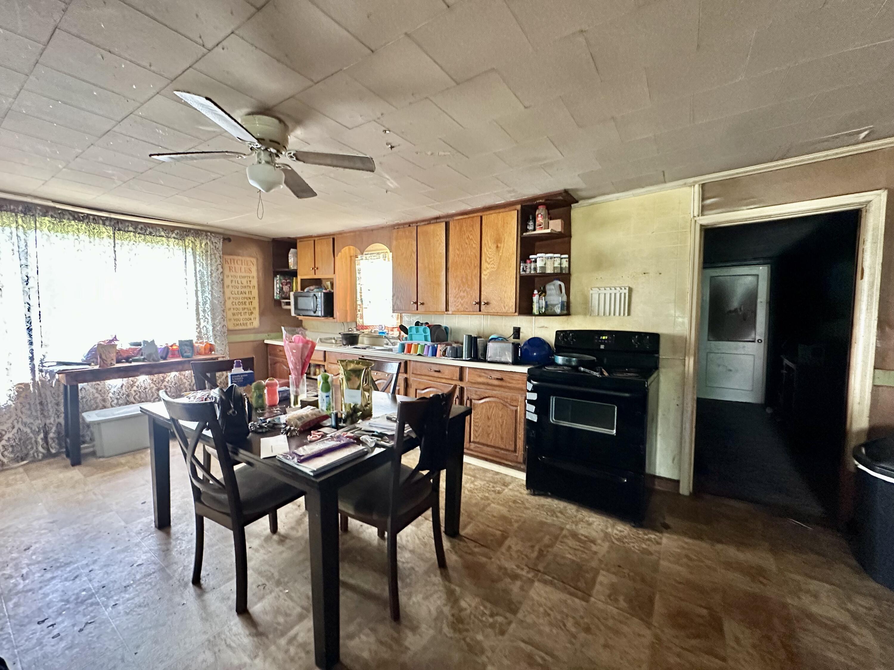 308 Pine Grove Road Property Photo 3