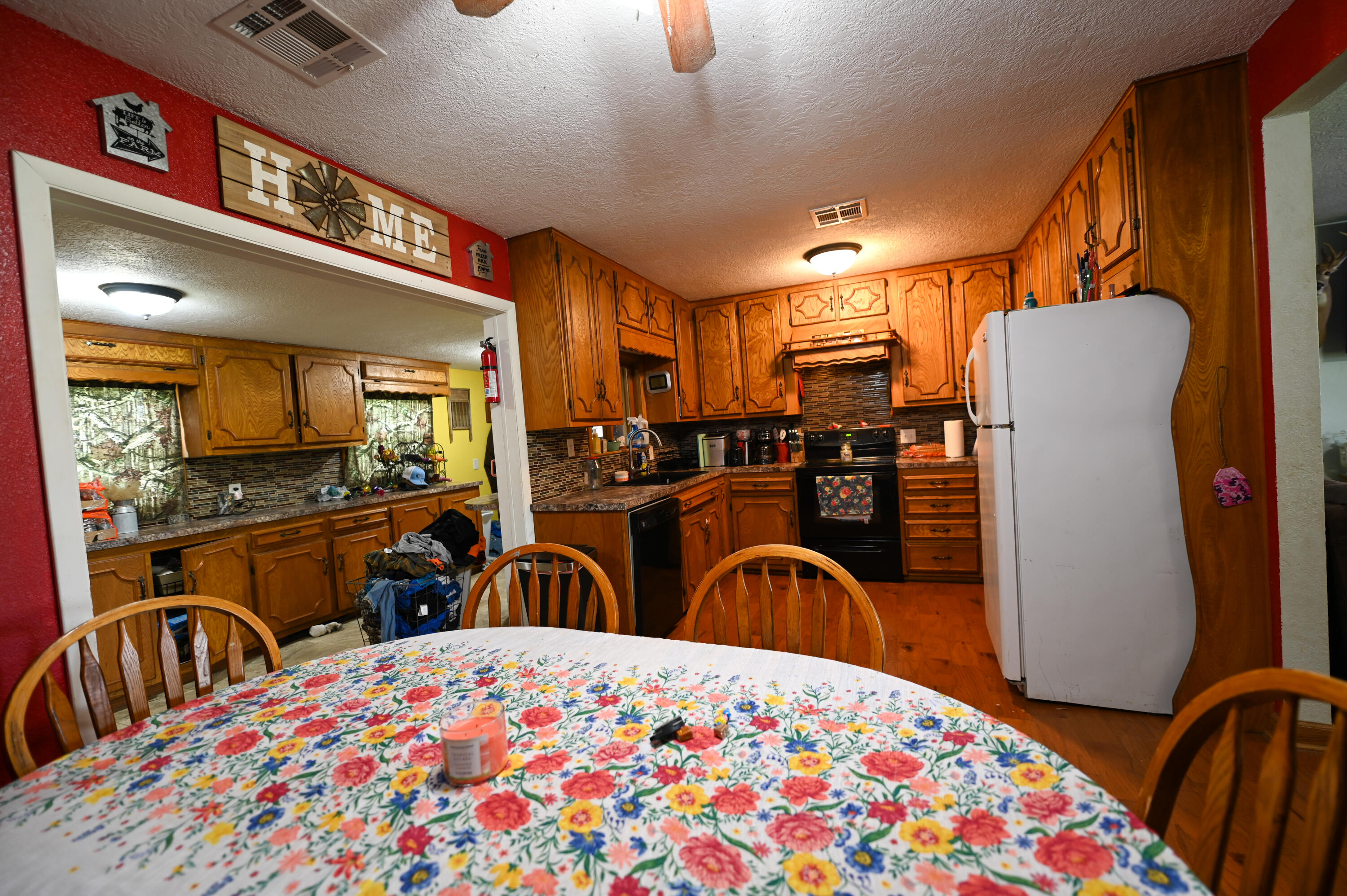 6879 State Highway 32 Property Photo 6