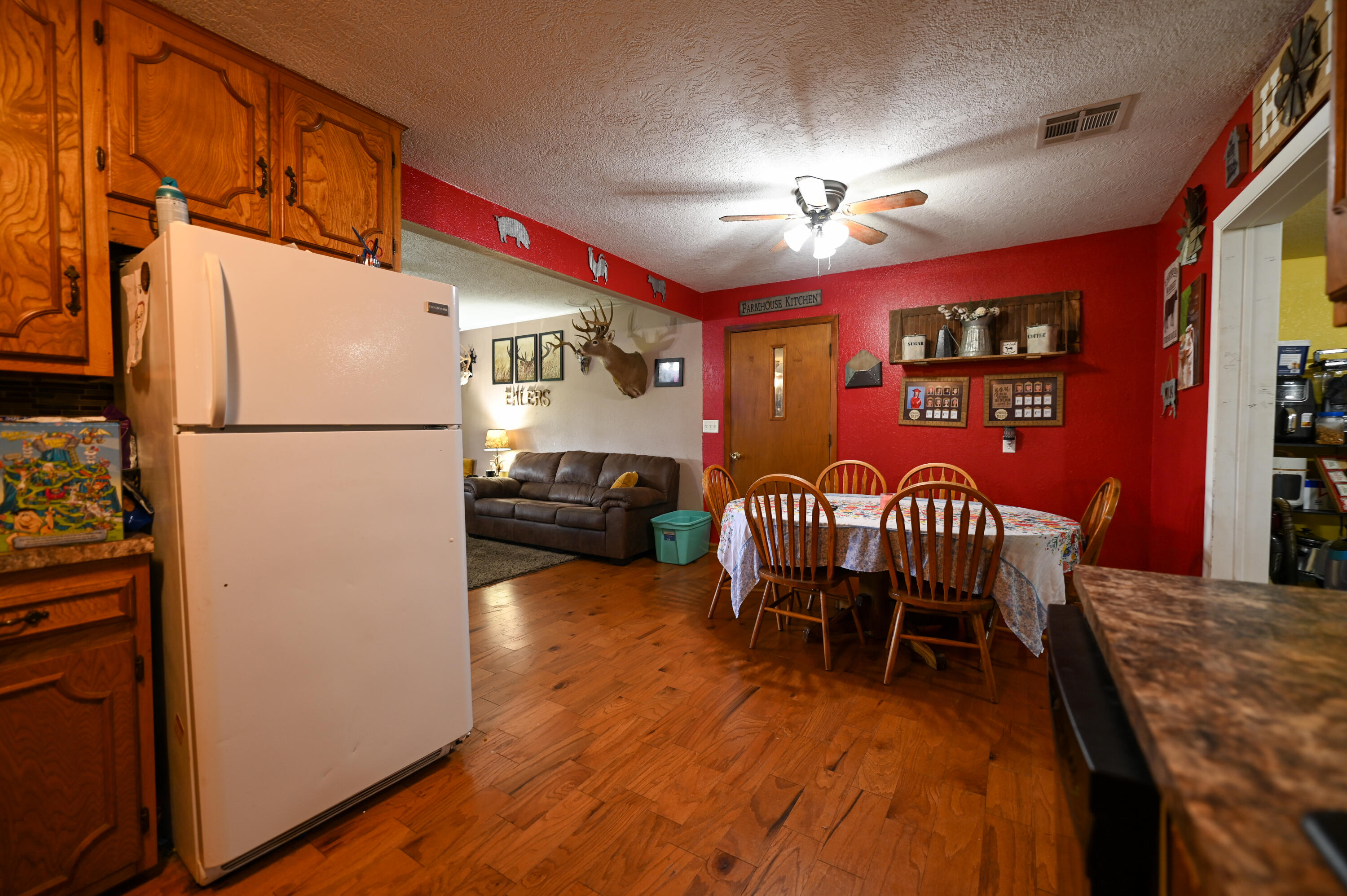 6879 State Highway 32 Property Photo 8