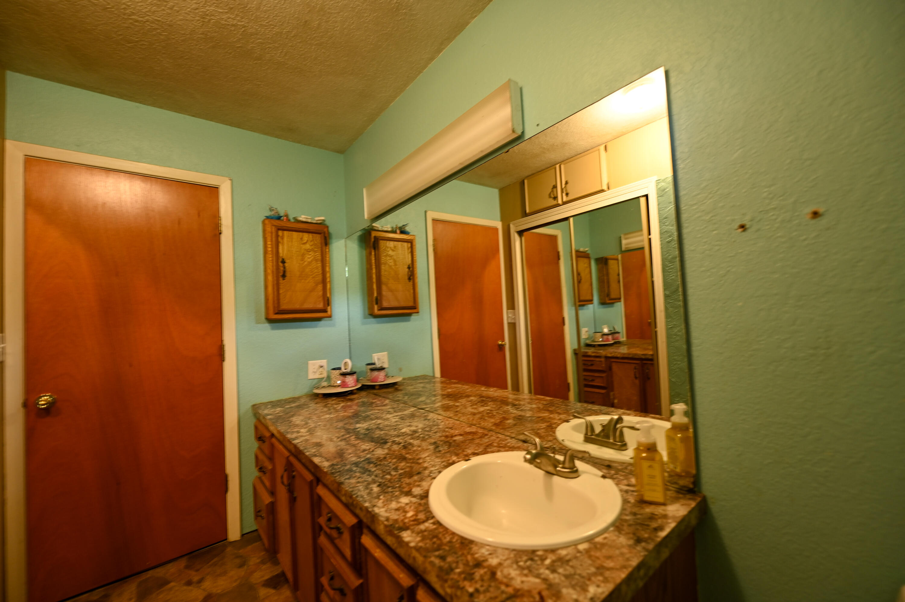 6879 State Highway 32 Property Photo 12