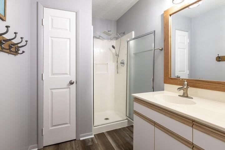 525 Valley View Road 301 Property Photo 19