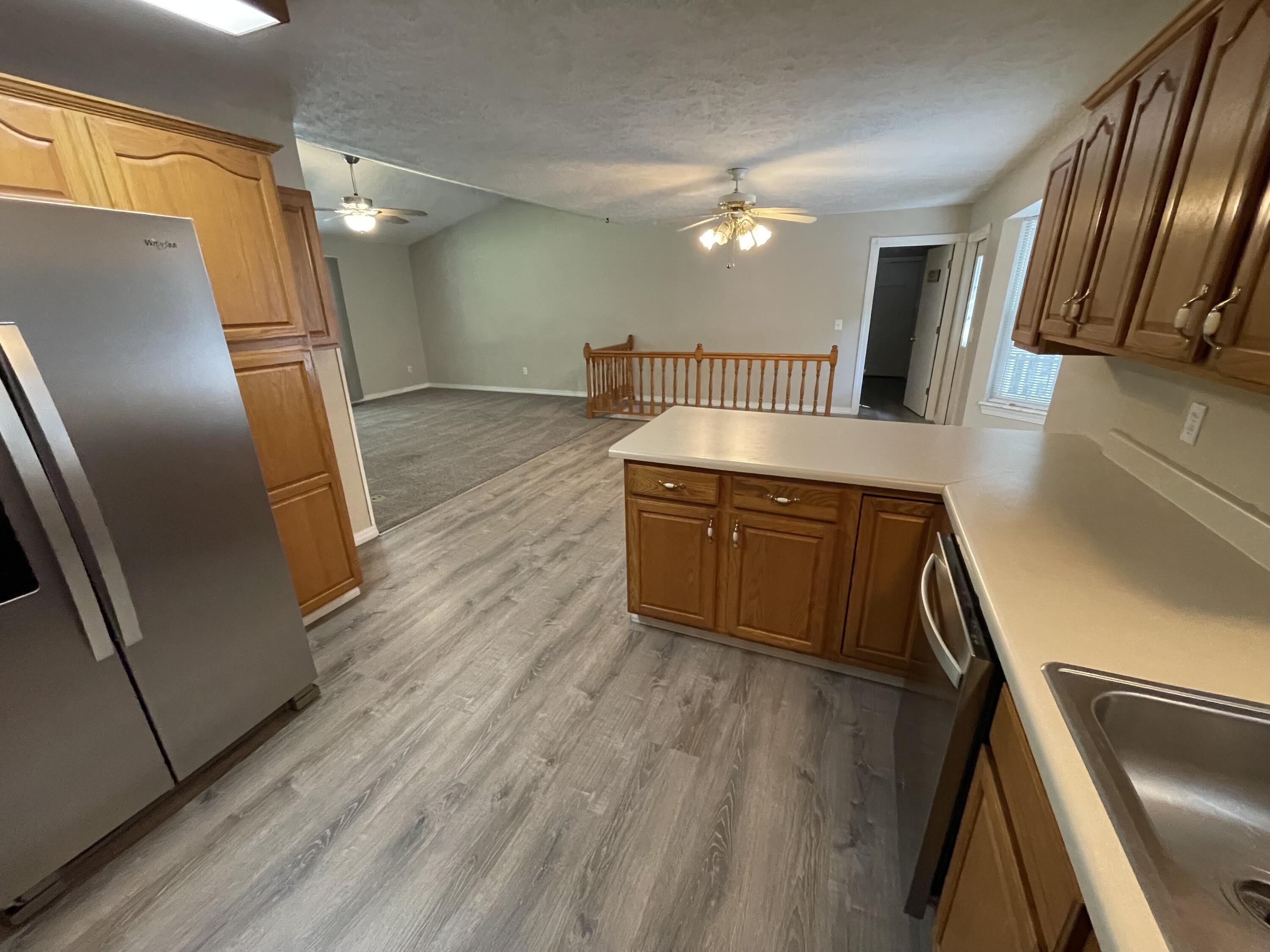 1056 Talking Rocks Road Property Photo 17