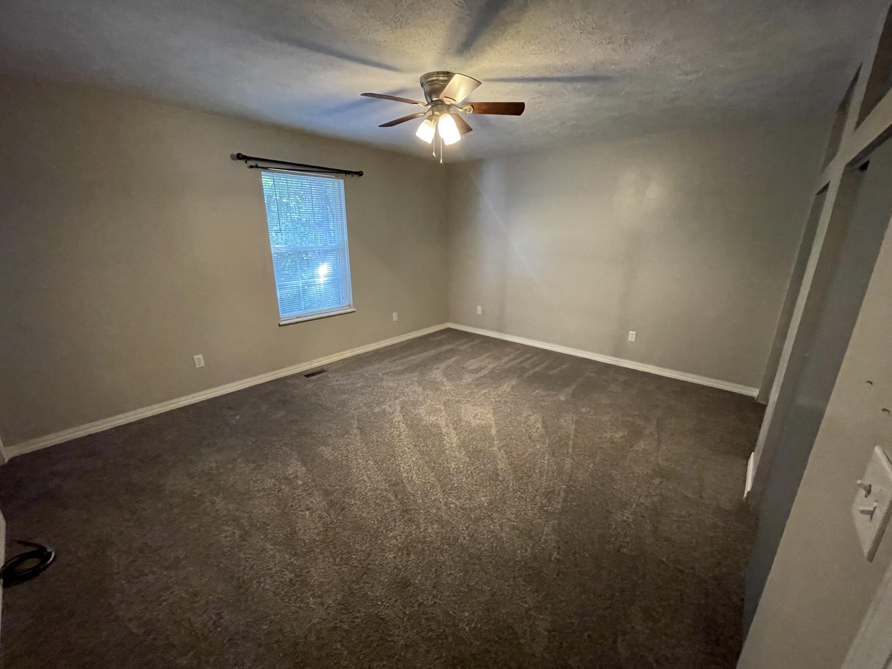 1056 Talking Rocks Road Property Photo 20