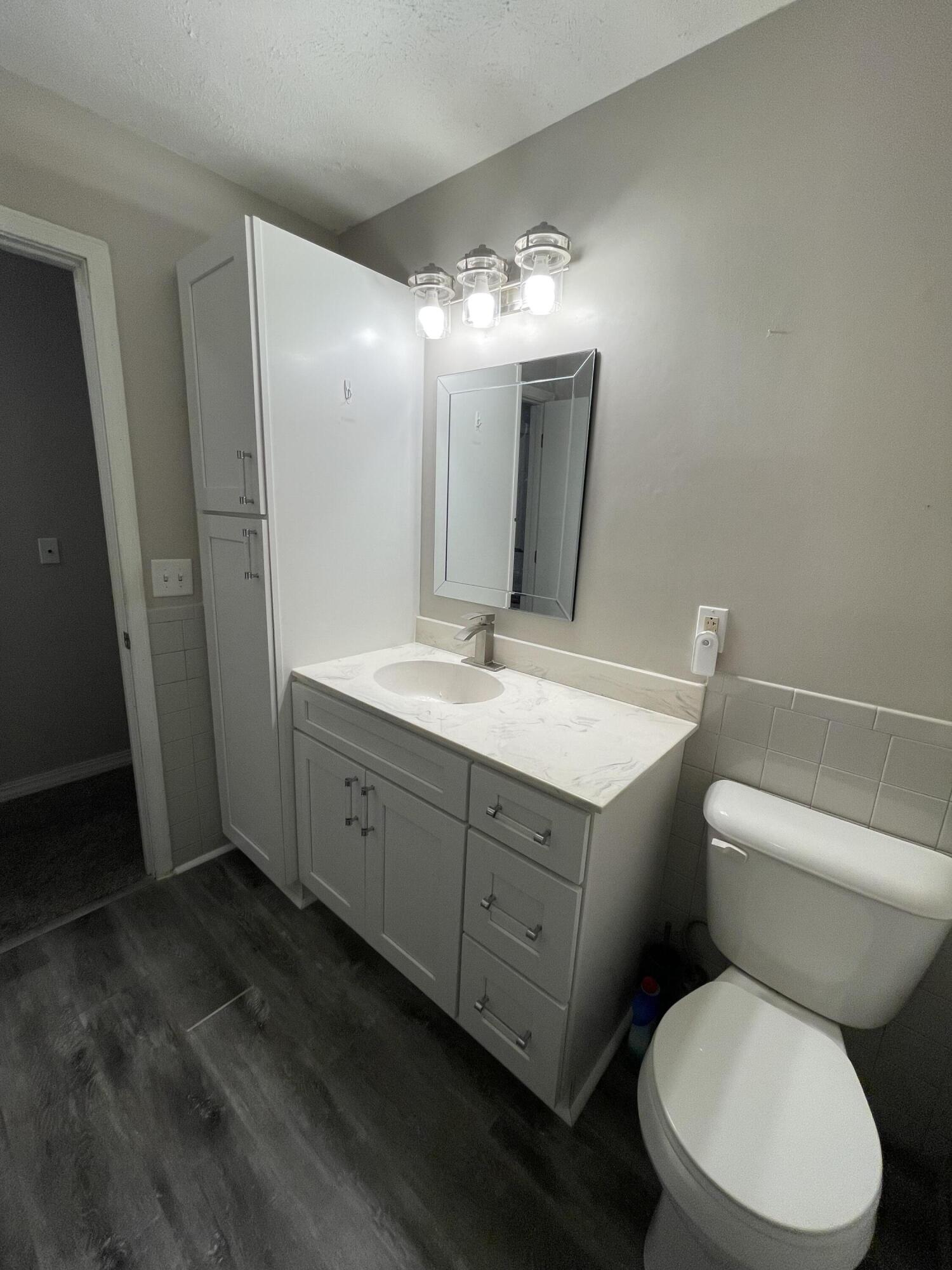 1056 Talking Rocks Road Property Photo 24