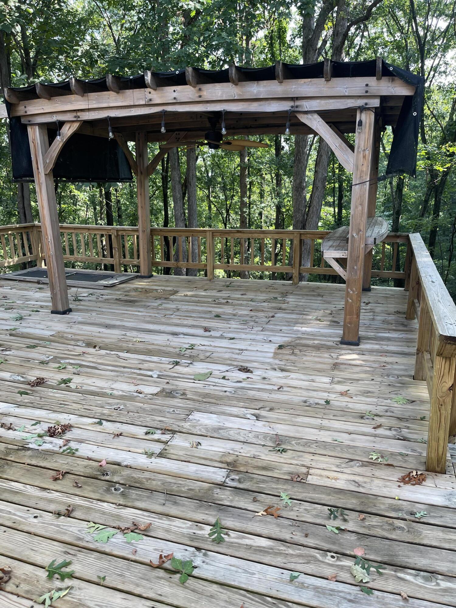 1056 Talking Rocks Road Property Photo 42
