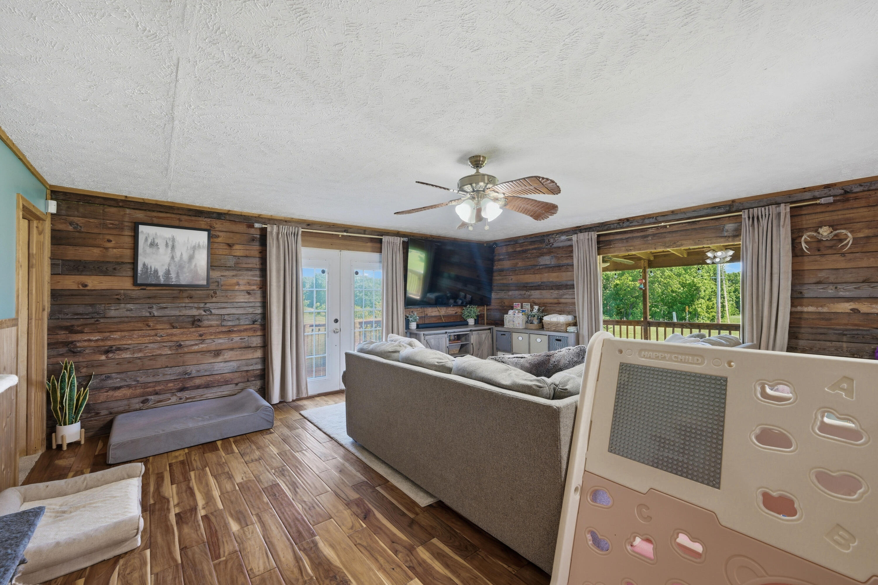 25048 State Highway 76 Property Photo 10