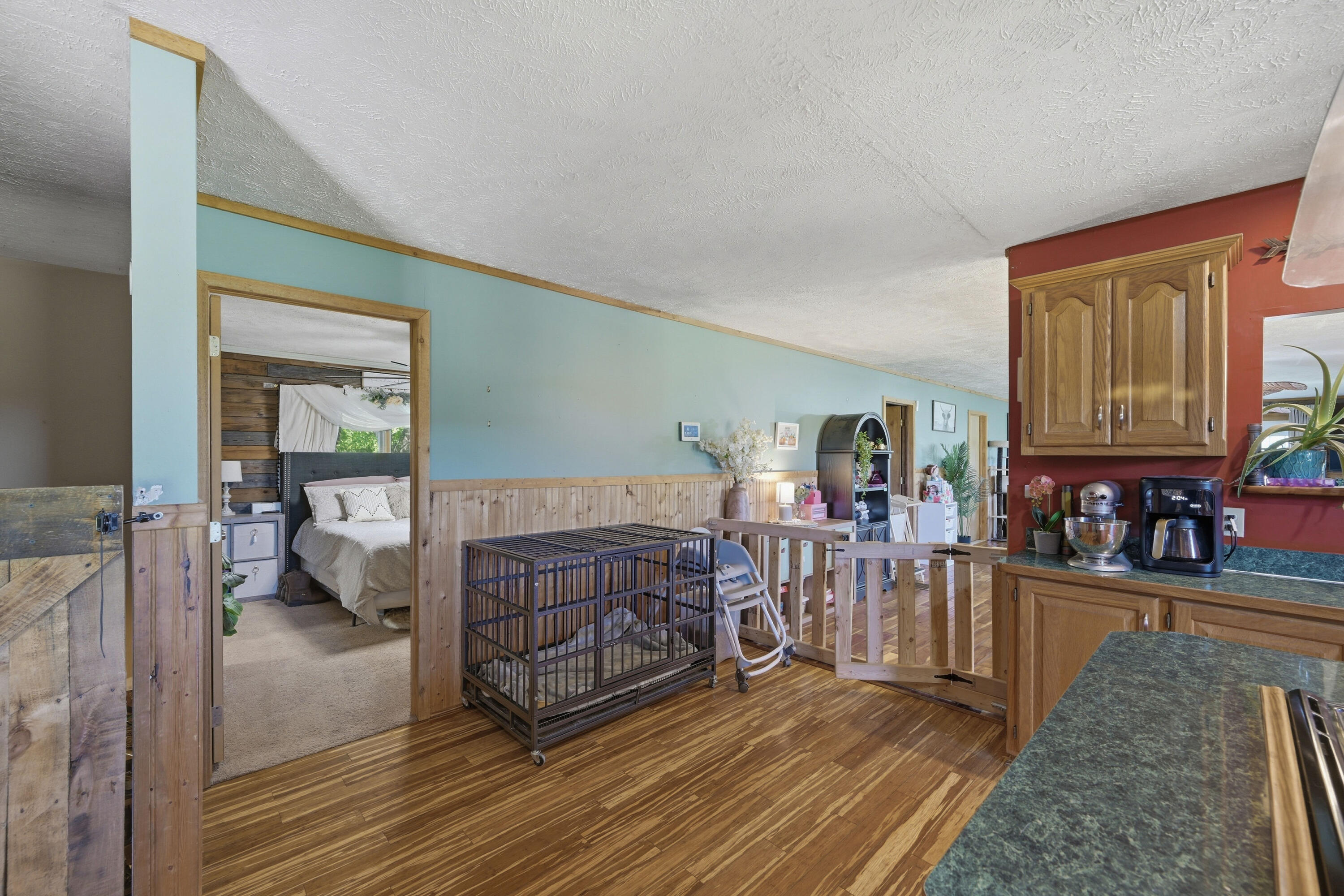25048 State Highway 76 Property Photo 22