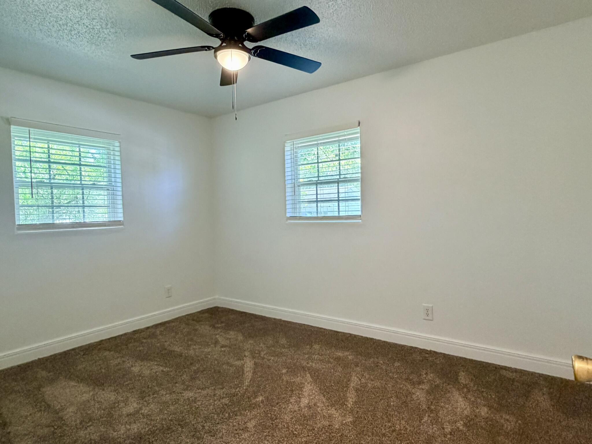 904 South Oak Ridge Drive Property Photo 10