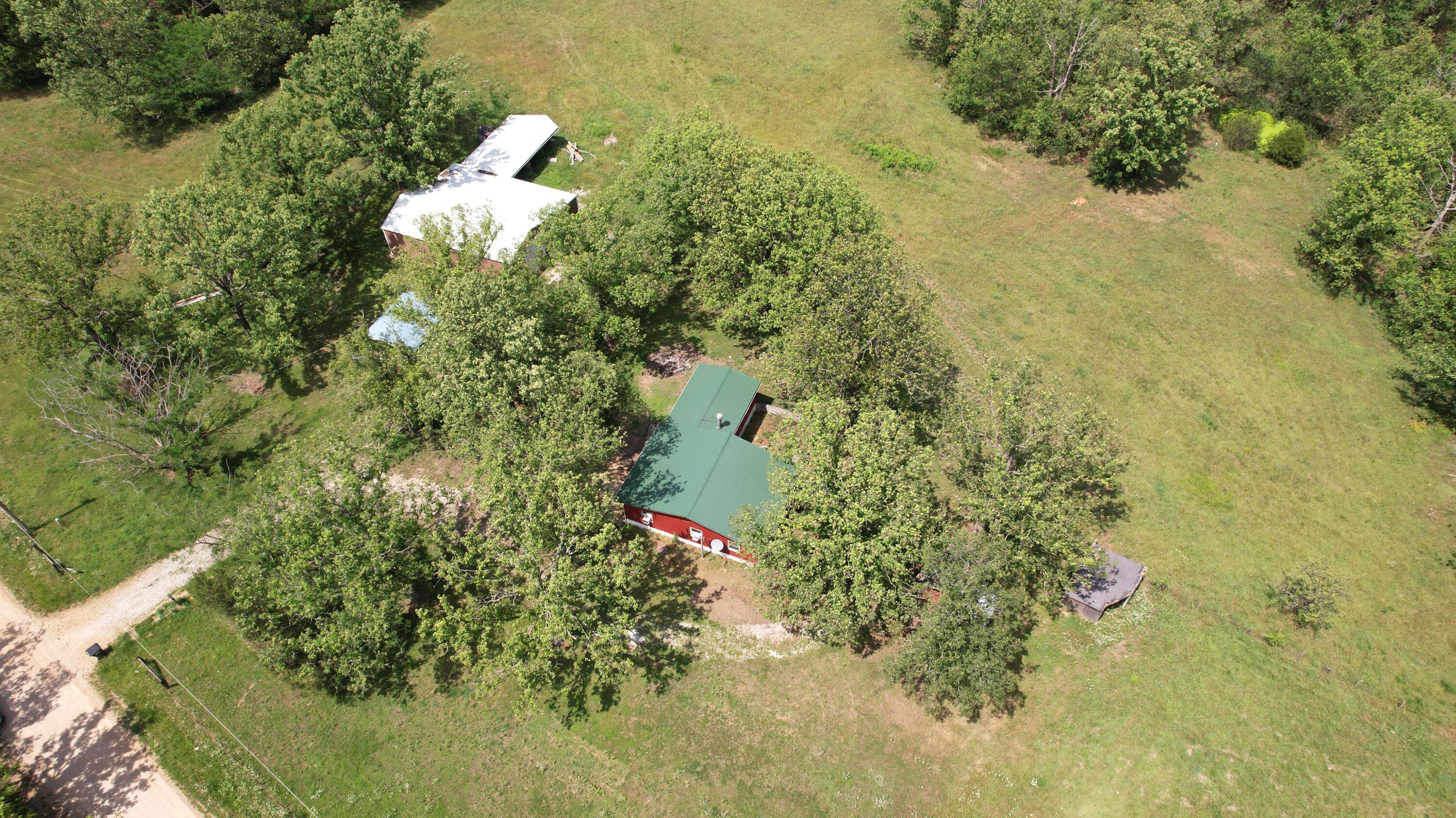 53 Wagon Wheel Road Property Photo 1
