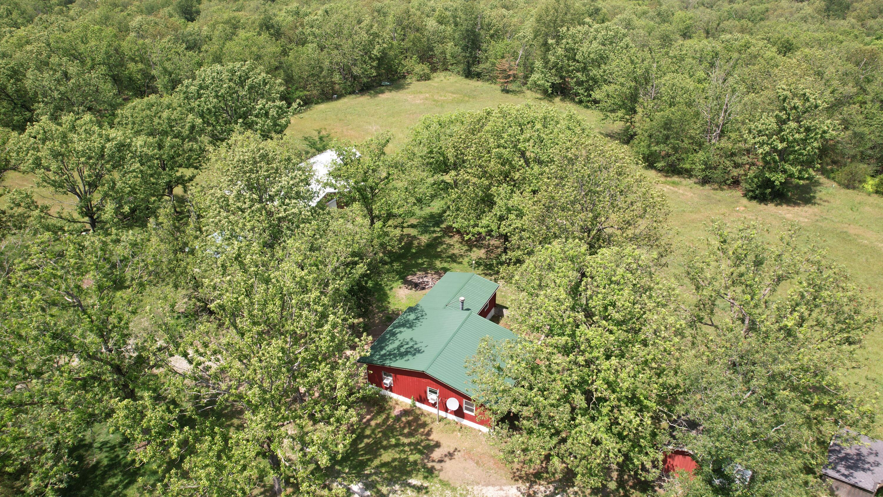 53 Wagon Wheel Road Property Photo 4