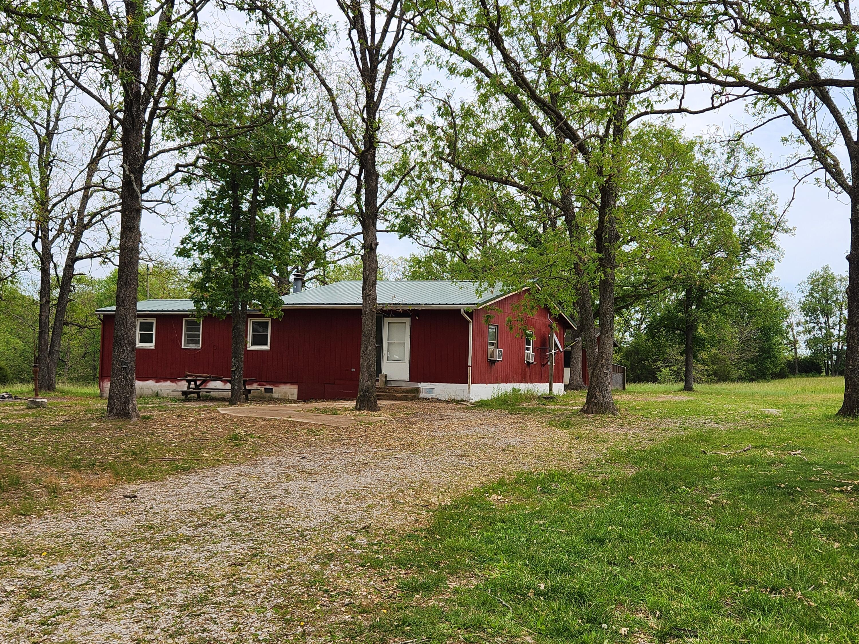 53 Wagon Wheel Road Property Photo 6