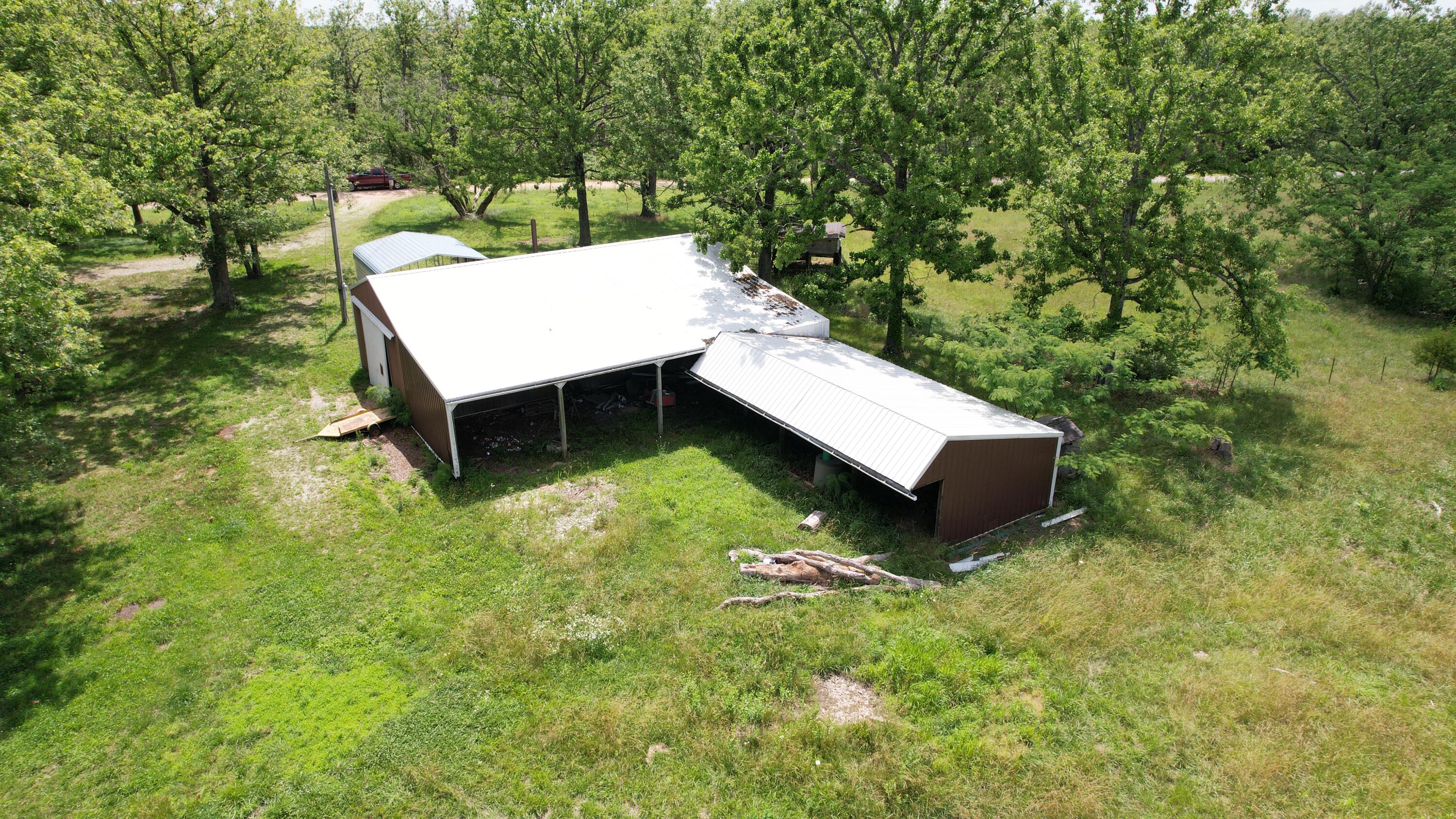 53 Wagon Wheel Road Property Photo 7