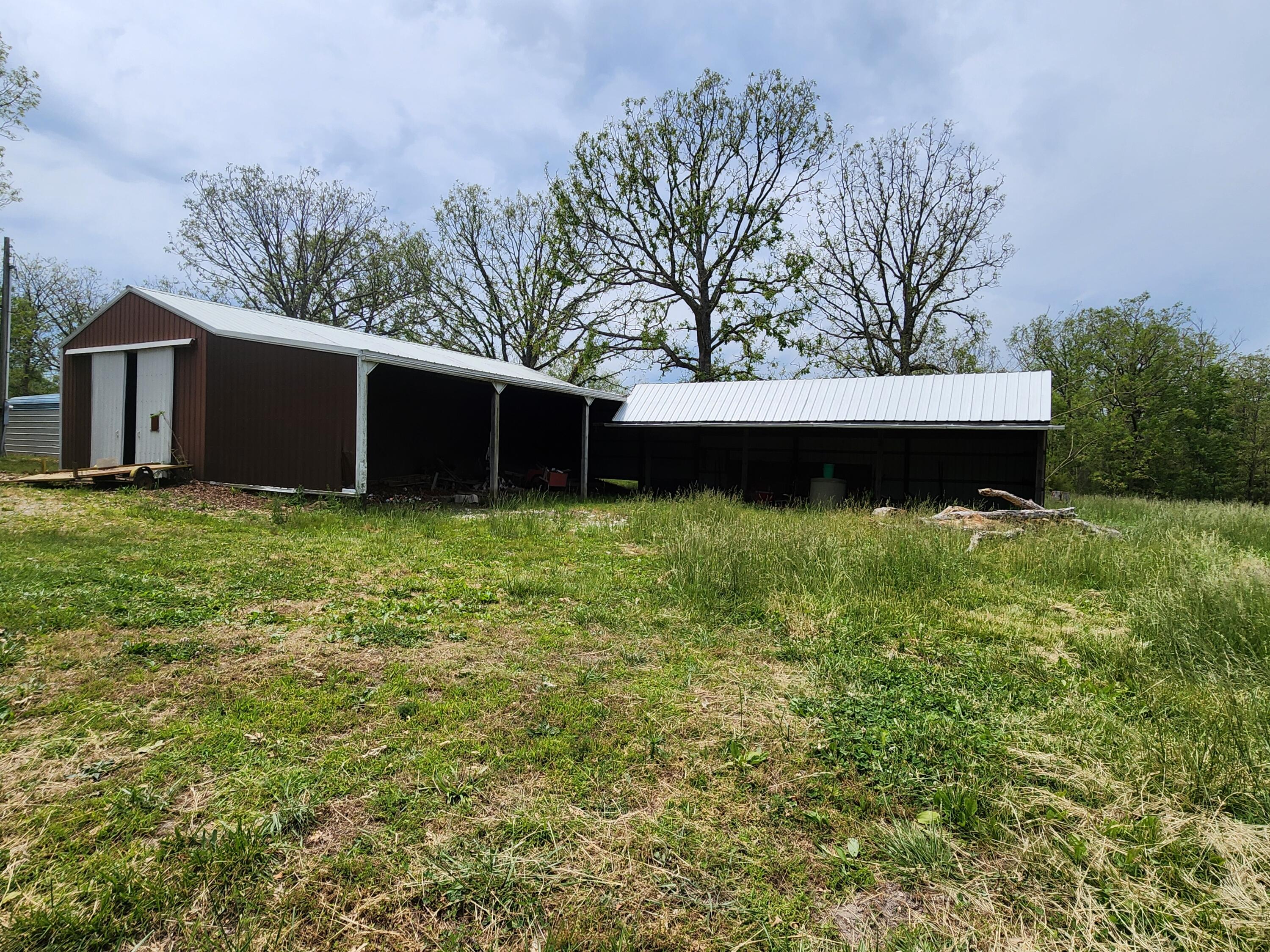 53 Wagon Wheel Road Property Photo 8